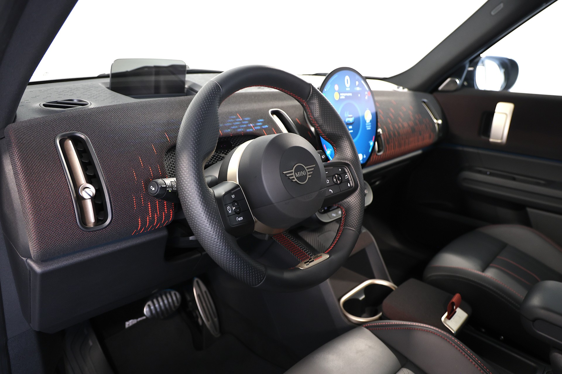 MINI Countryman U25 2.0i John Cooper Works ALL4-image-7