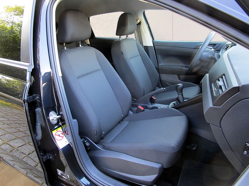 VW Polo 1.0 TSI Basis-image-14