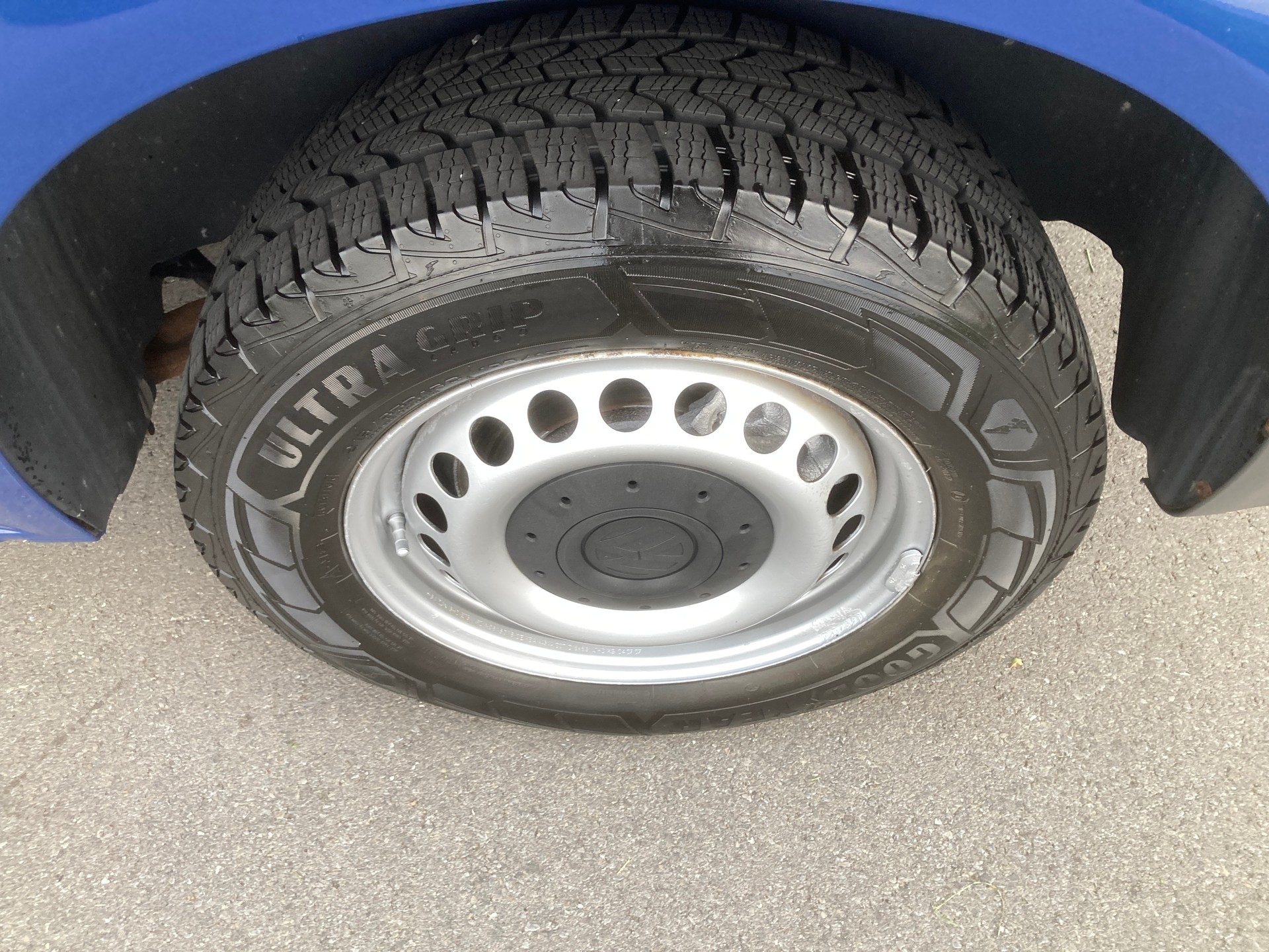 VW T5 2.5 TDI PD 4MOTION 8 mit Standheizung-image-7