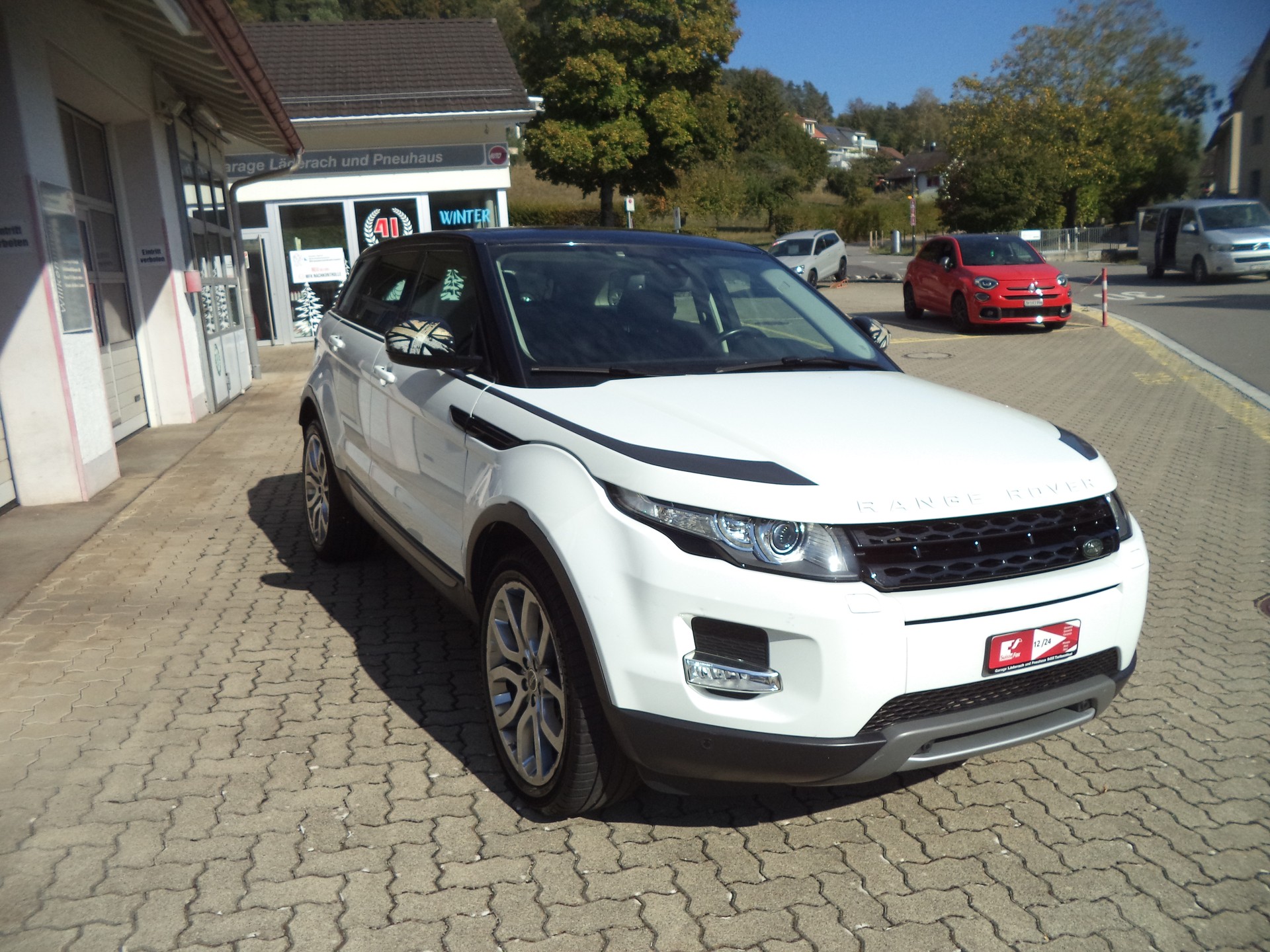 LAND ROVER Range Rover Evoque 2.2 TD4 Dynamic AT9-image-8