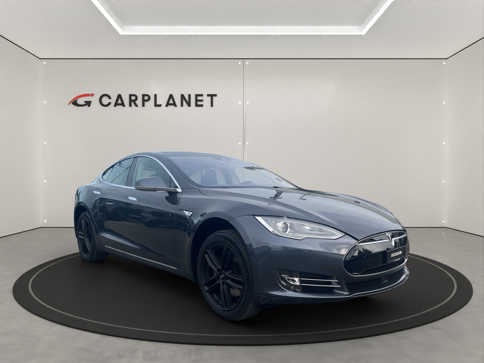 TESLA Model S 85 D-image-3