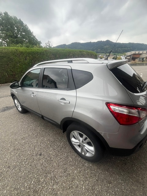 NISSAN Qashqai 2.0 dCi 4WD tekna Automatic-image-2
