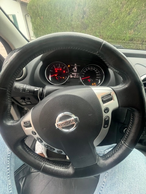 NISSAN Qashqai 2.0 dCi 4WD tekna Automatic-image-5