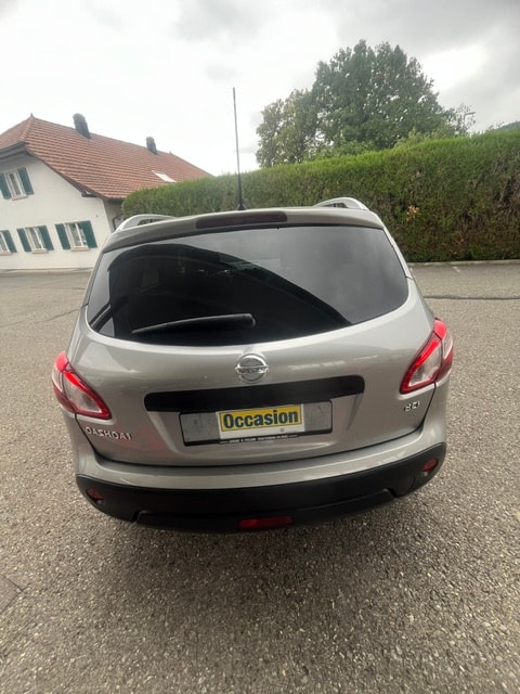 NISSAN Qashqai 2.0 dCi 4WD tekna Automatic-image-15