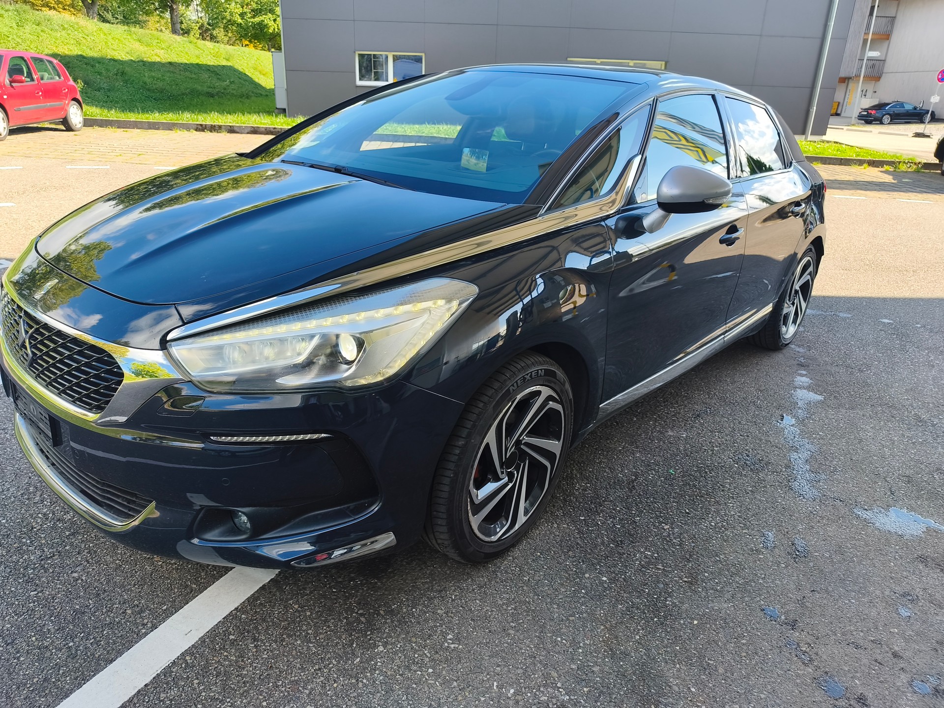 DS AUTOMOBILES DS 5 1.6 Turbo Sport Chic EAT6-image-1
