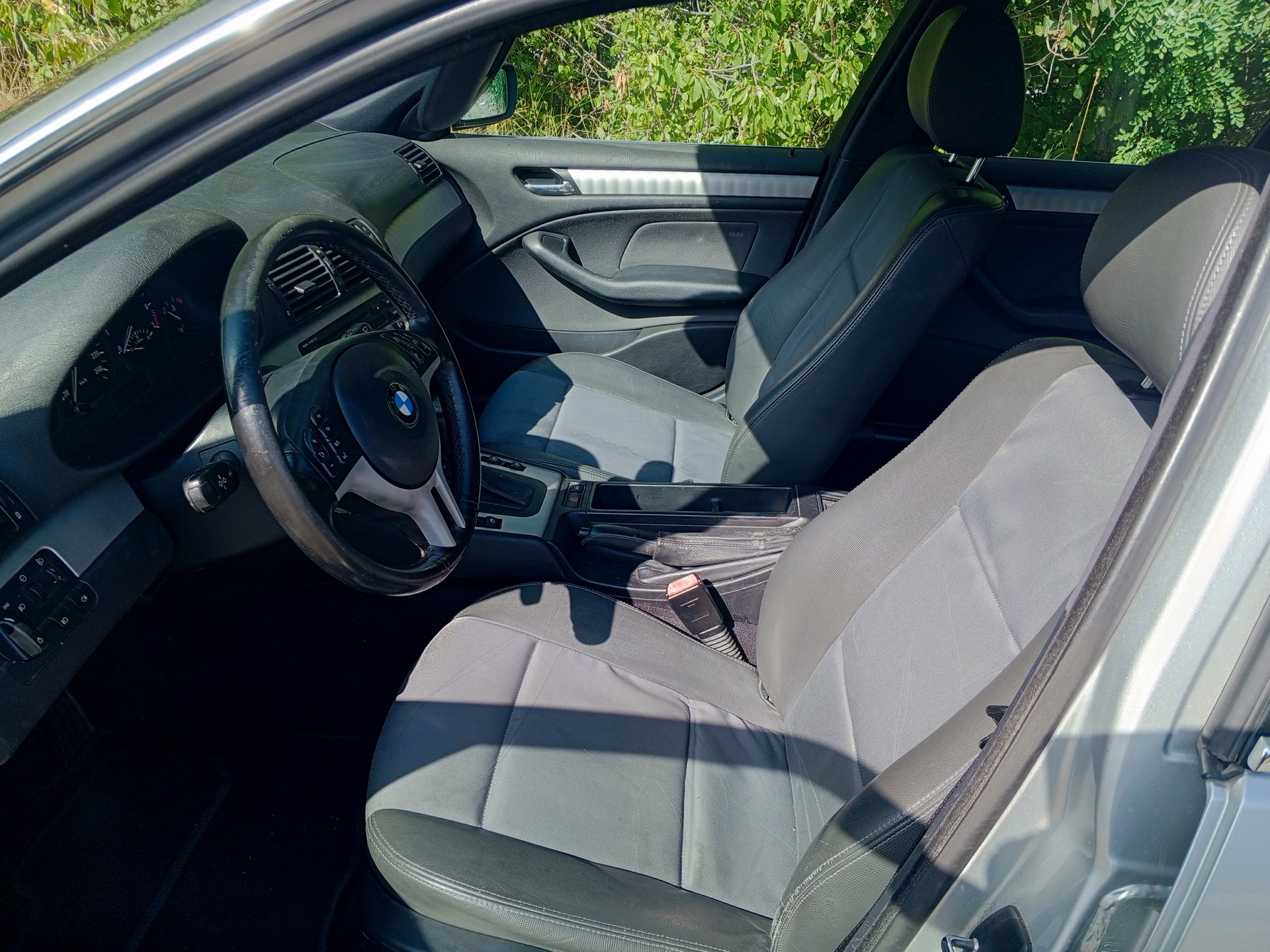 BMW Touring-image-4