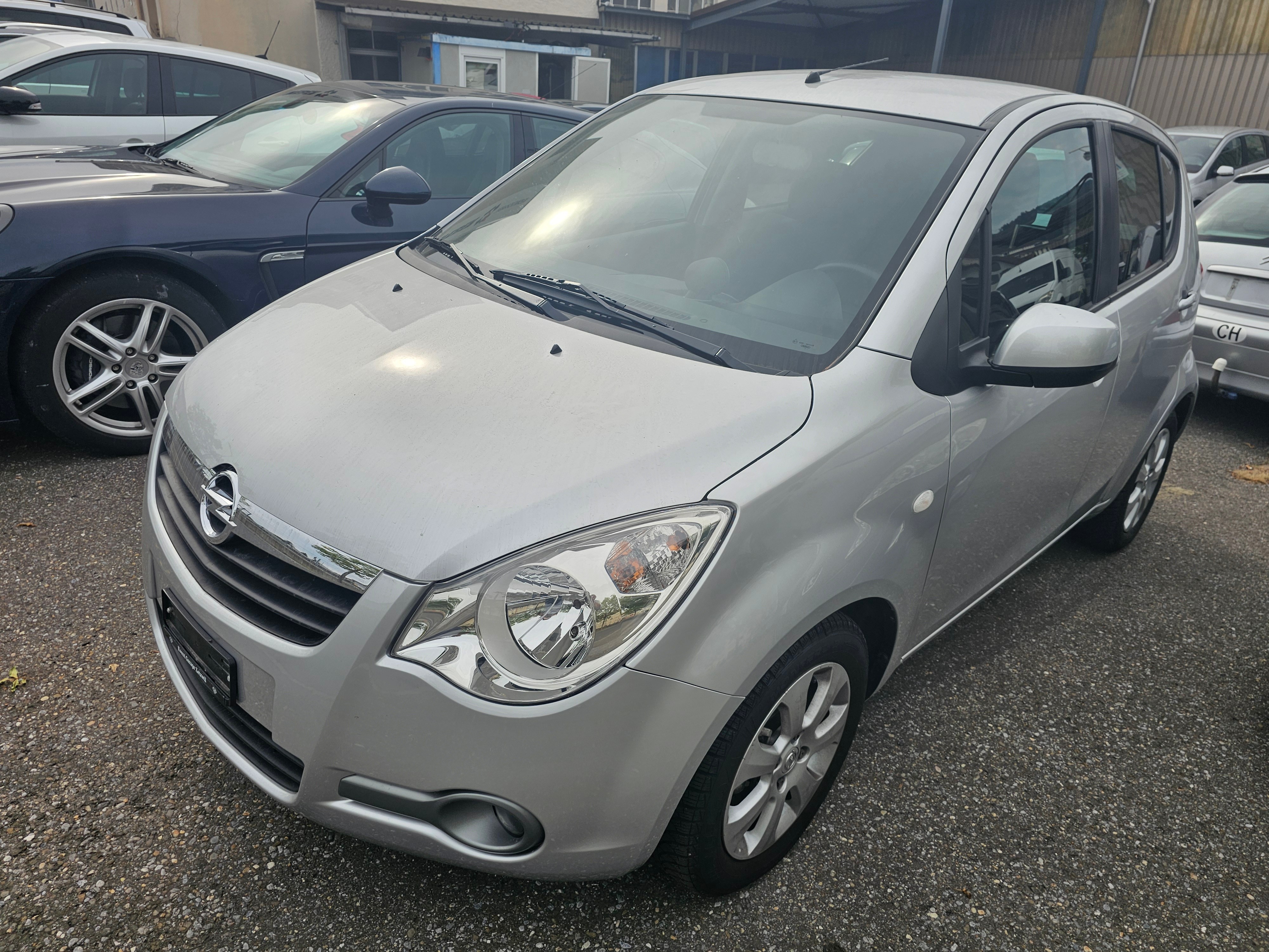 Car photo