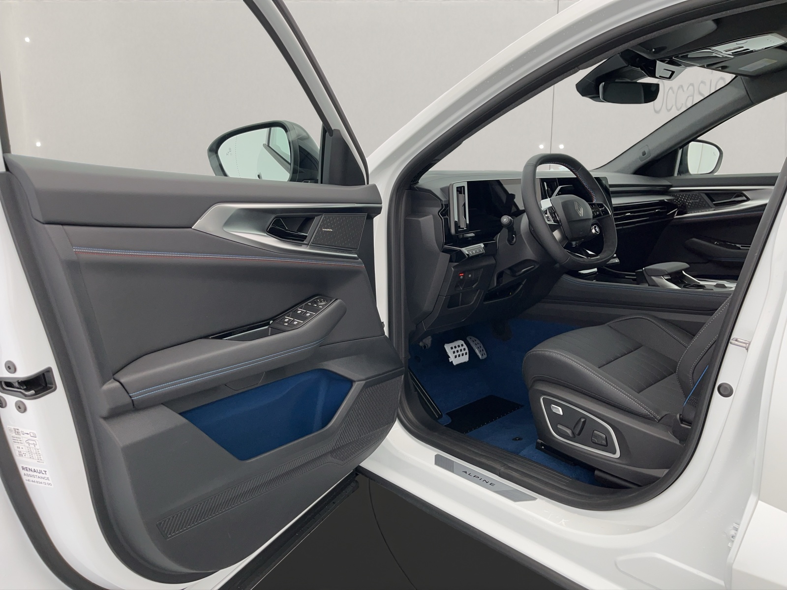 RENAULT Rafale 1.2 E-Tech Plug-in Atelier Alpine-image-6