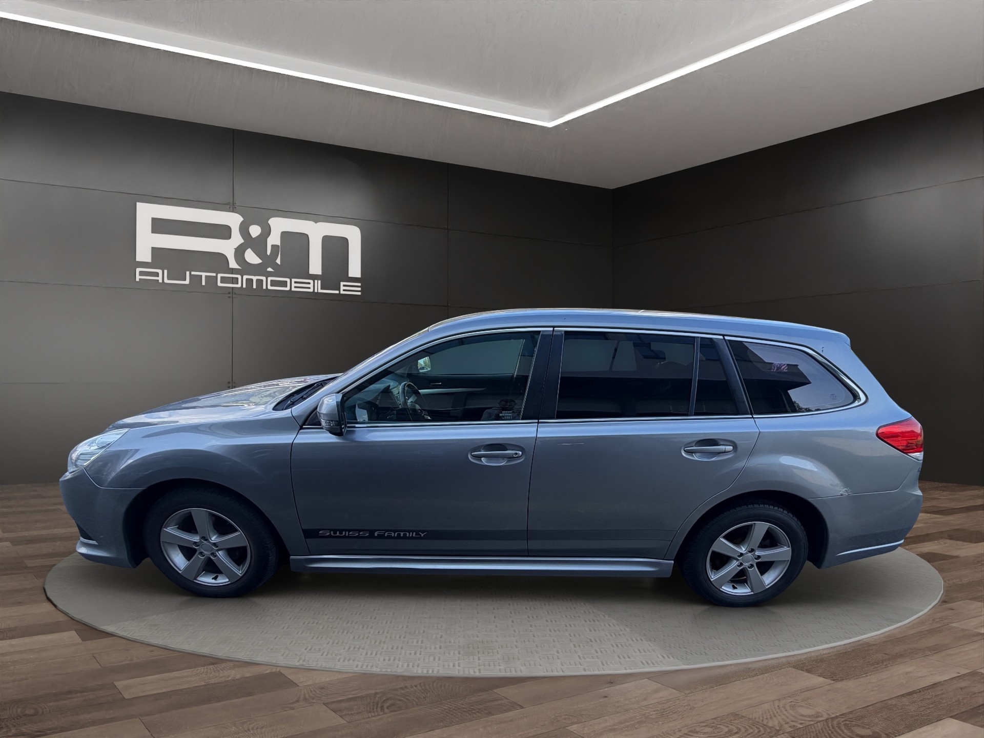 SUBARU Legacy 2.0i Limited AWD-image-6