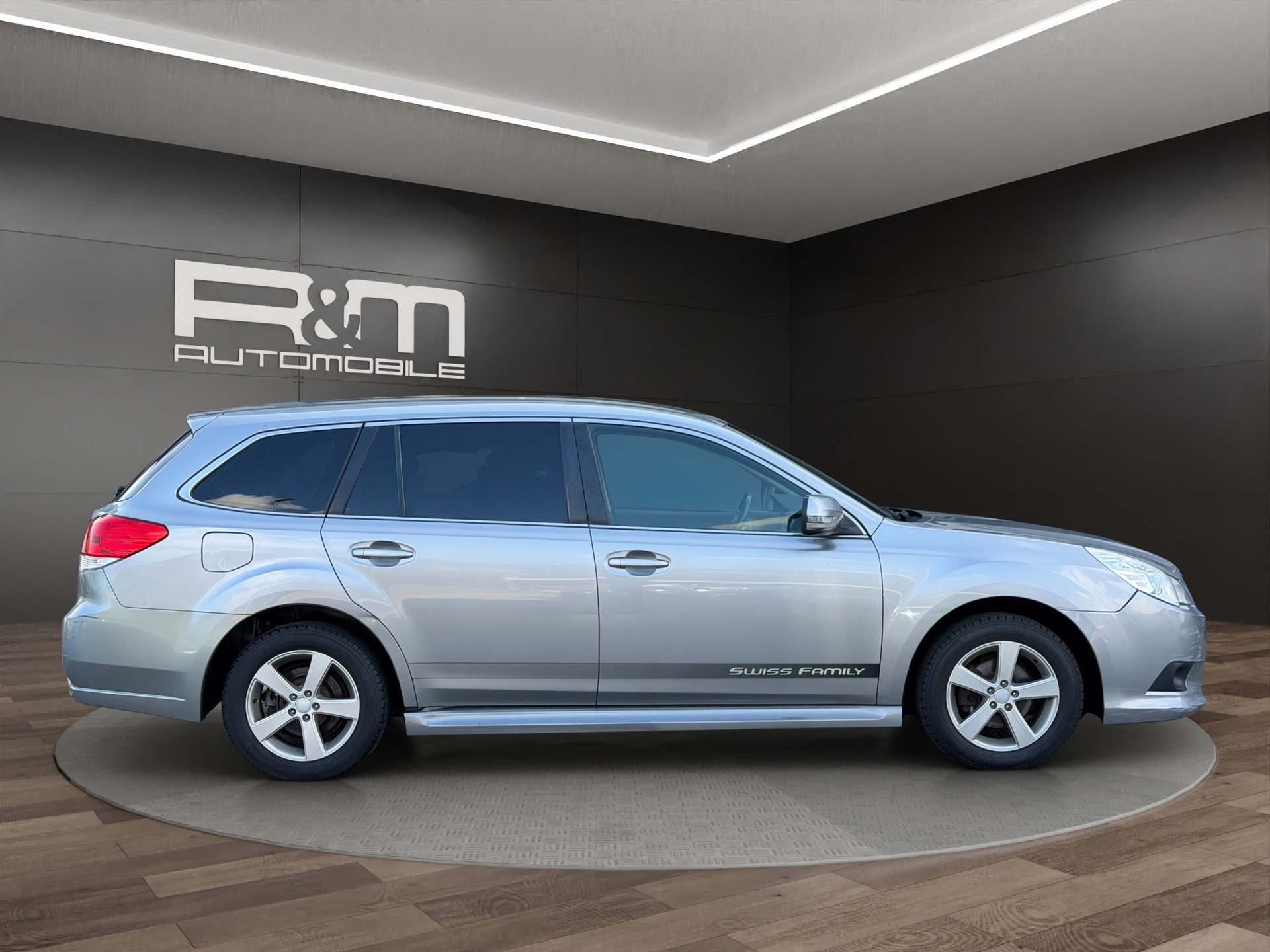 SUBARU Legacy 2.0i Limited AWD-image-2