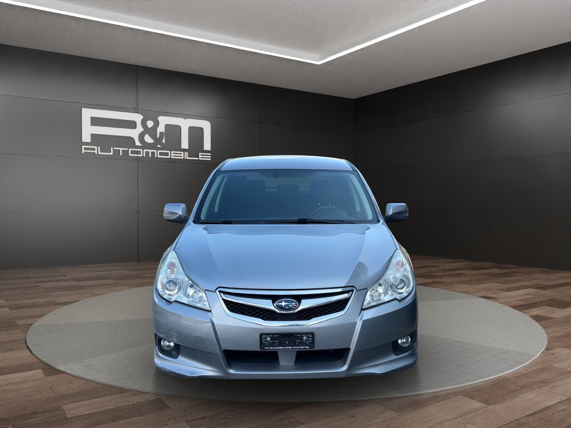 SUBARU Legacy 2.0i Limited AWD-image-1