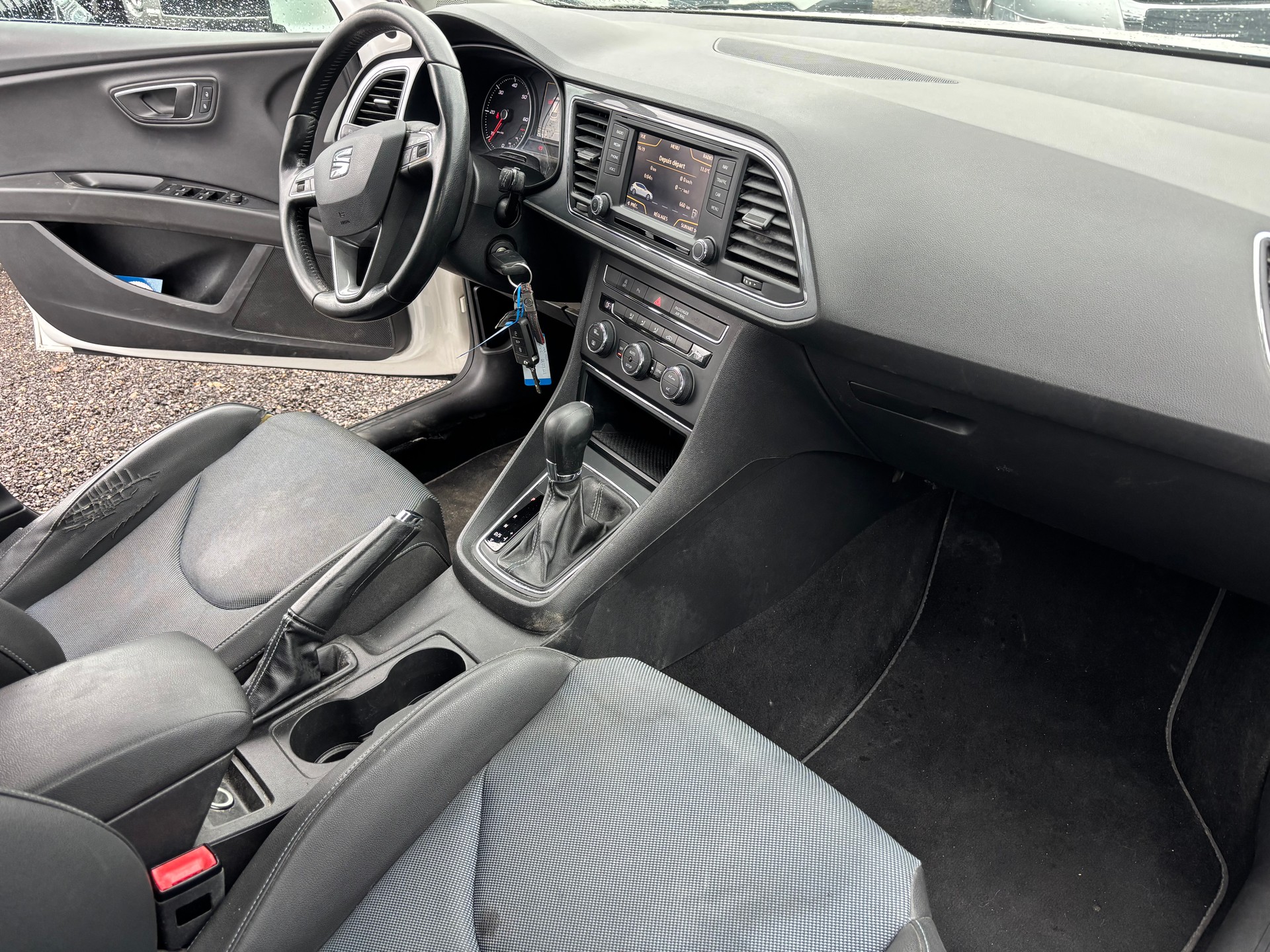 SEAT Leon SC 1.6 TDI Style ITECH DSG-image-11