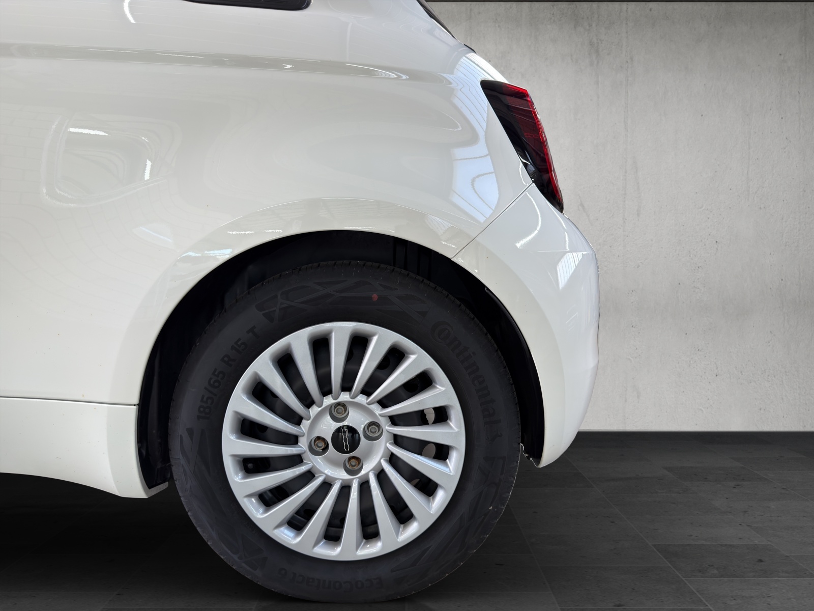 FIAT 500 electric 70 kW Cult-image-8