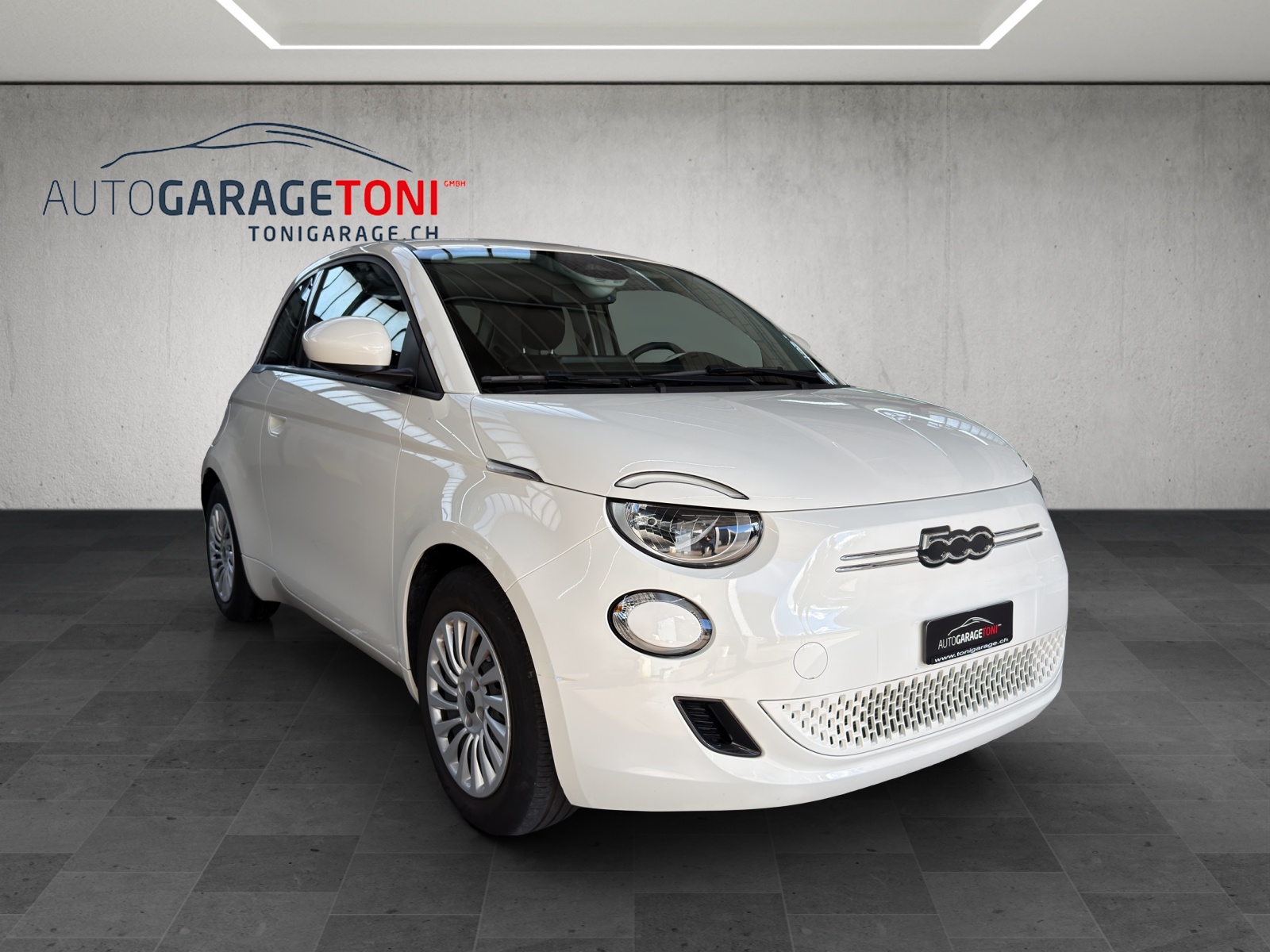 FIAT 500 electric 70 kW Cult-image-1