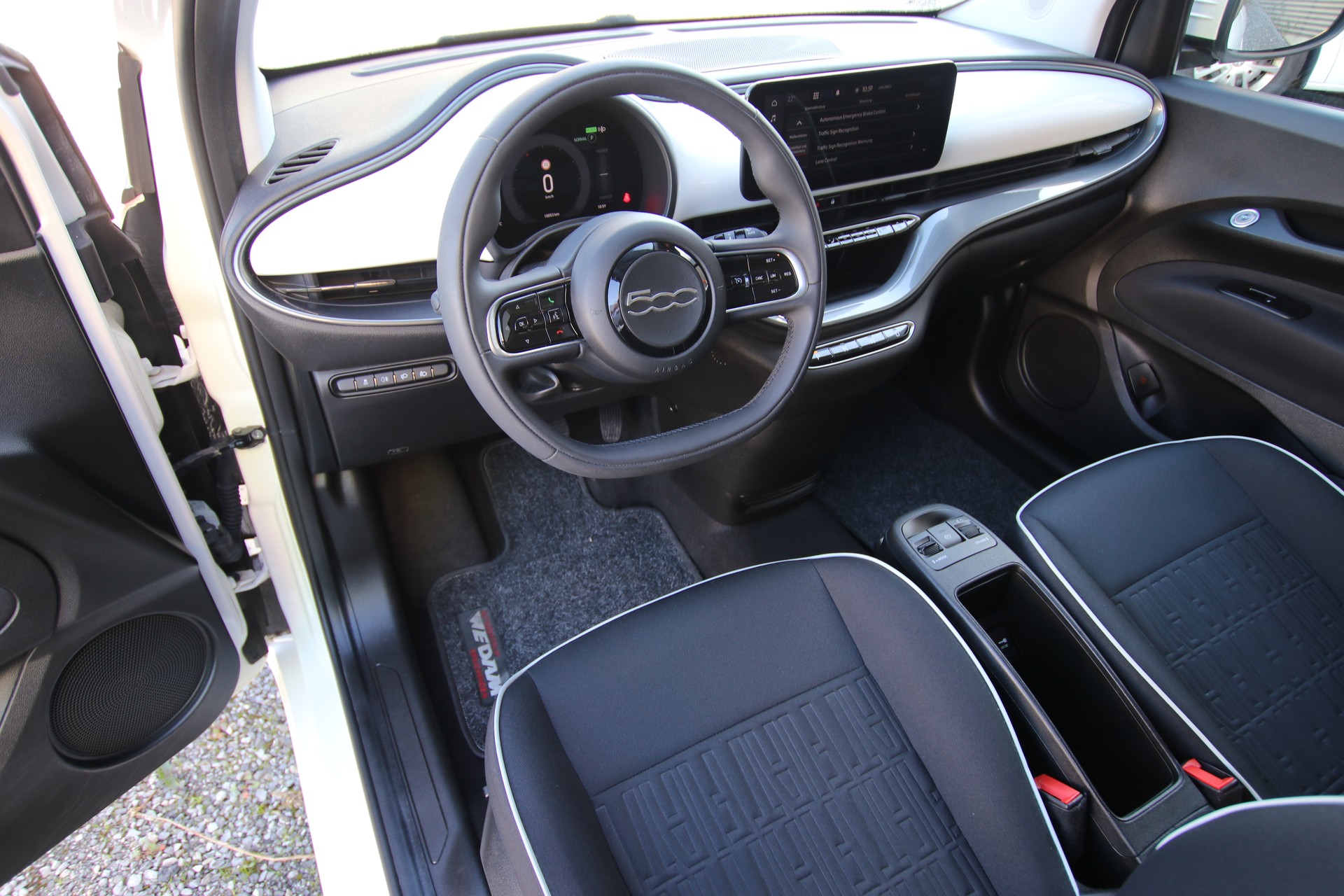 FIAT 500 electric 70 kW Cult-image-9