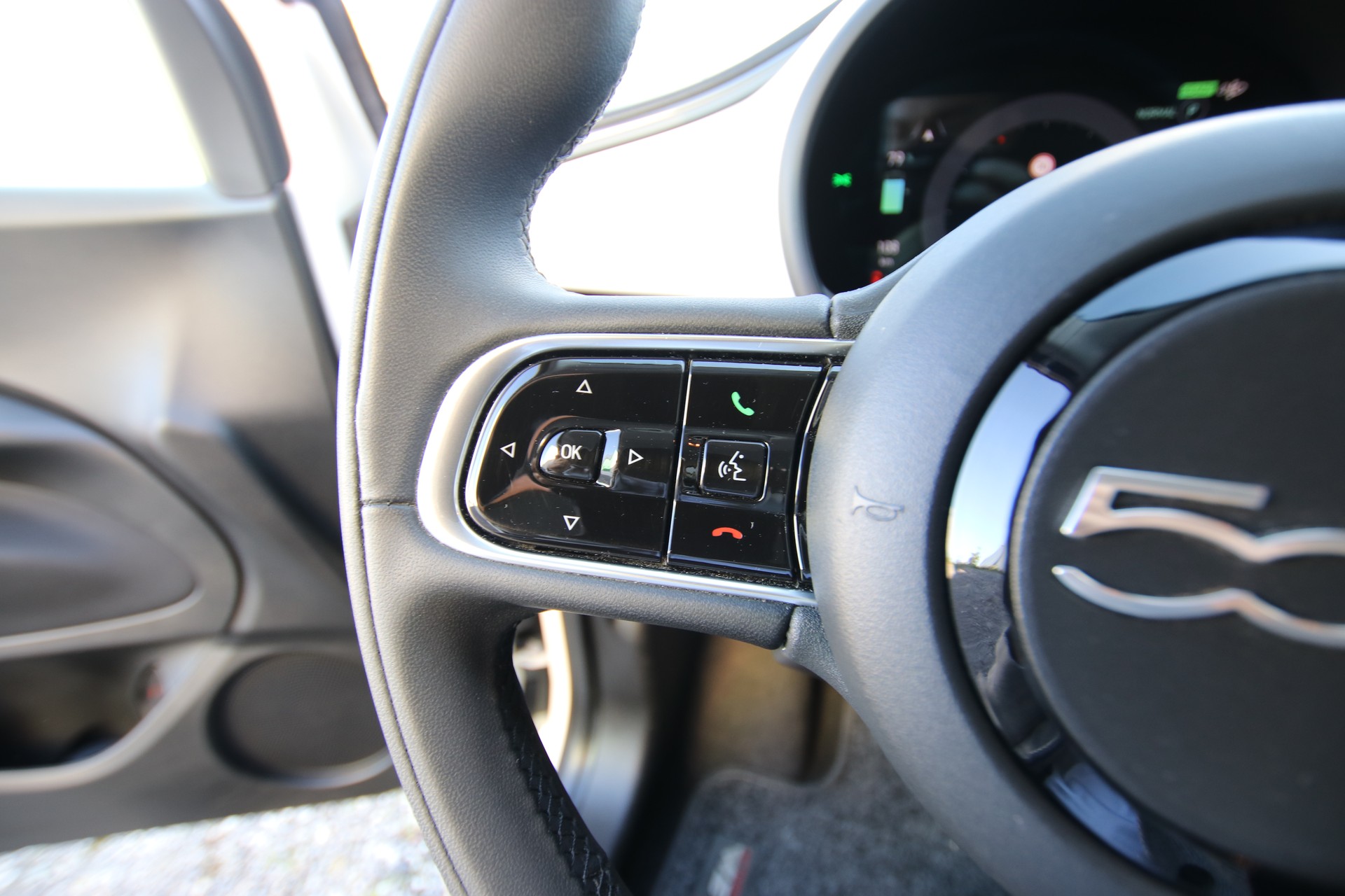 FIAT 500 electric 70 kW Cult-image-20