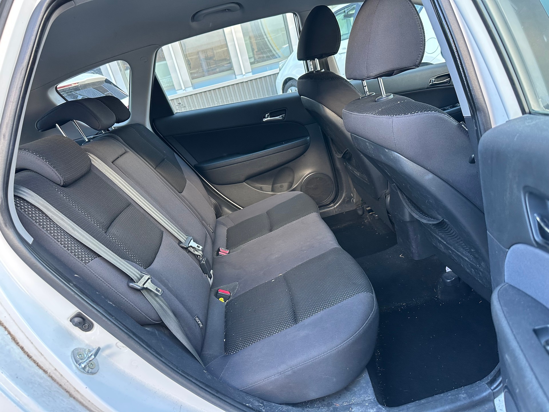 HYUNDAI i30 Wagon 1.6 Swiss Plus Edition-image-10