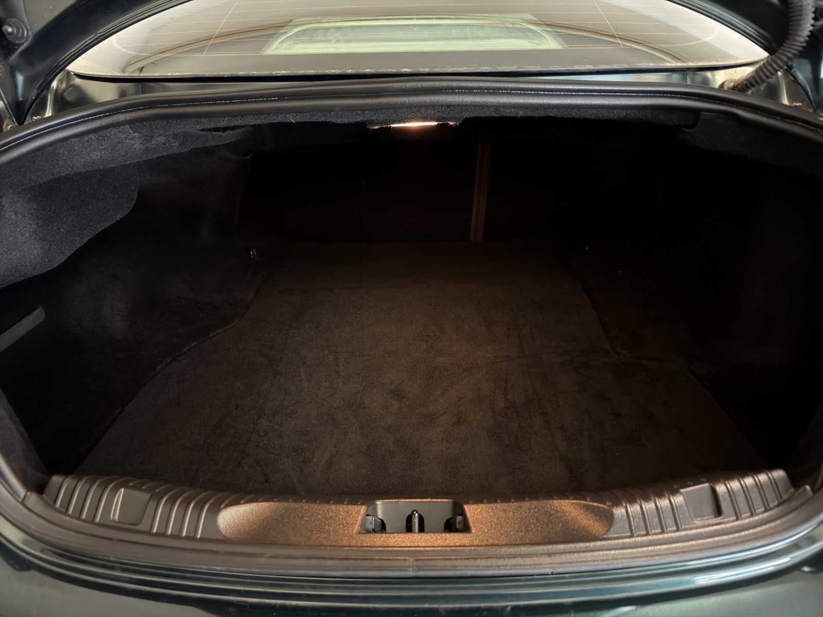 JAGUAR XF 3.0d V6 Luxury-image-18