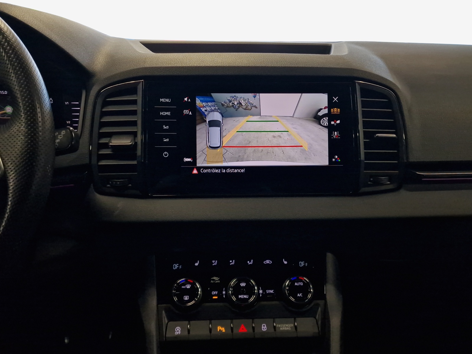 SKODA Karoq 2.0 TSI SportLine 4x4 DSG-image-15