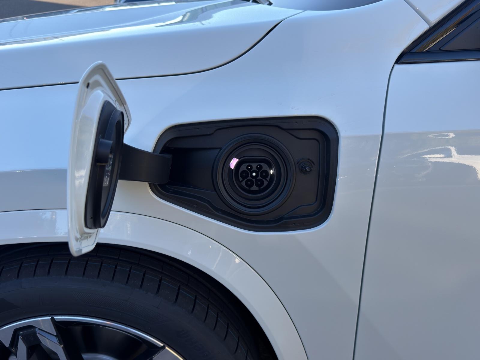 BMW X1 30e xDrive-image-20