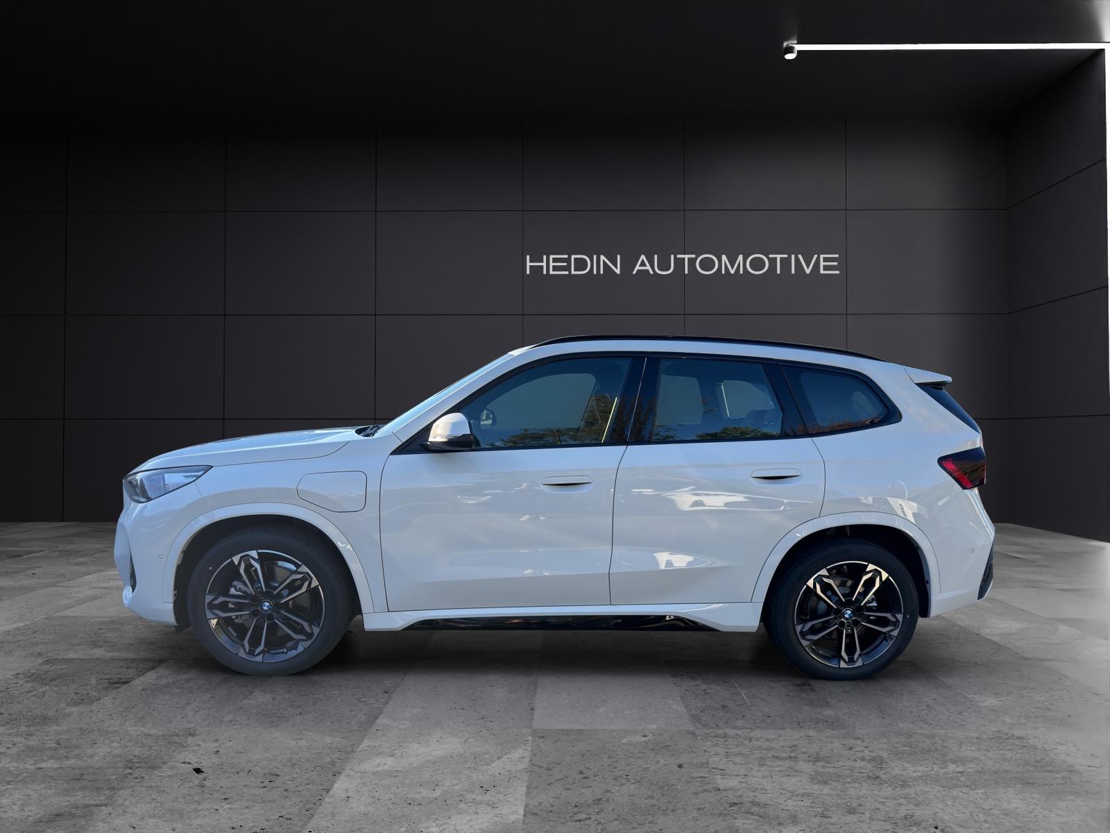BMW X1 30e xDrive-image-3