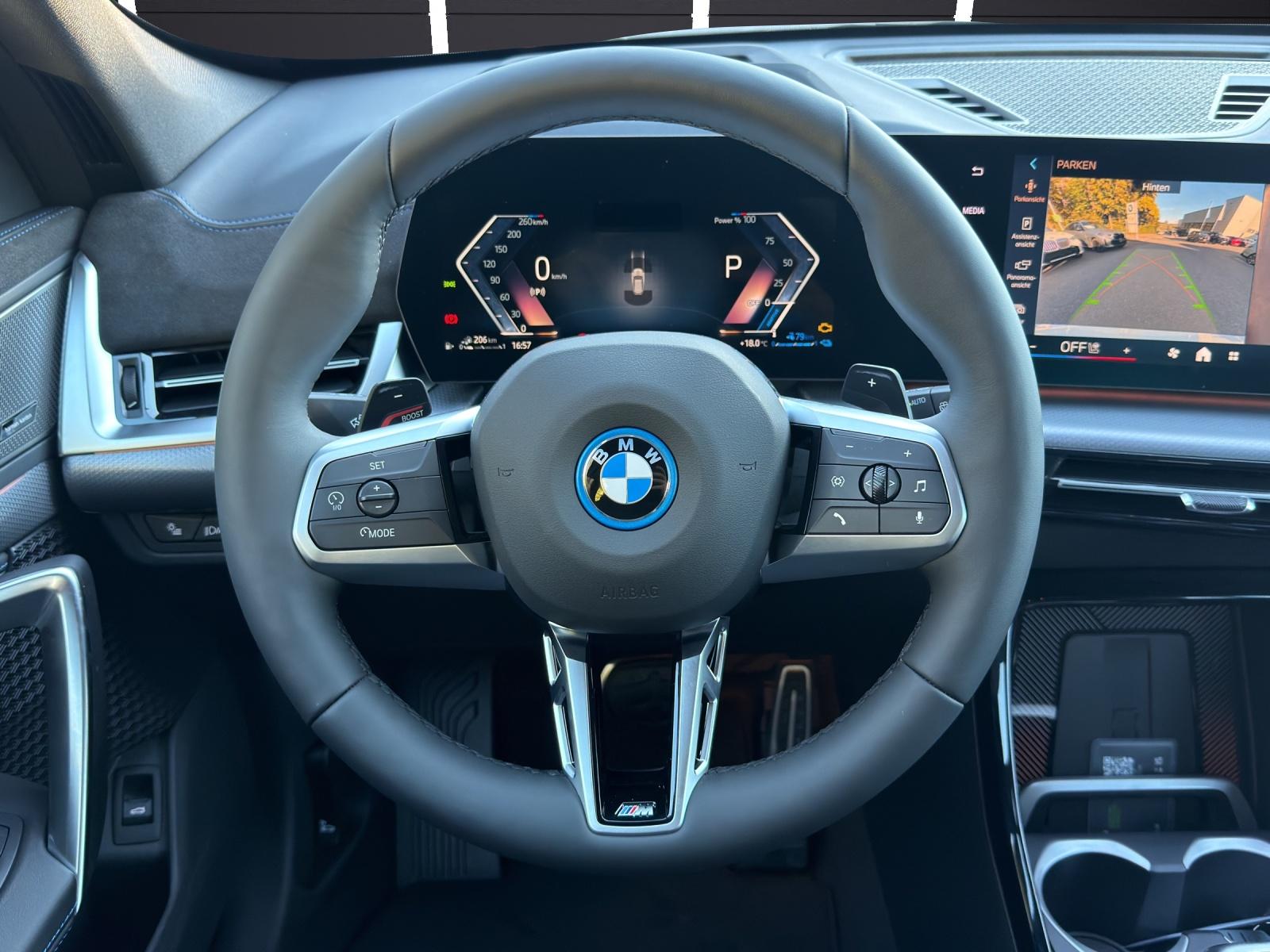 BMW X1 30e xDrive-image-5