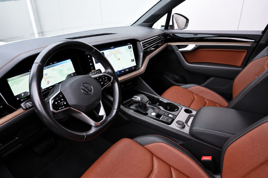 VW Touareg 3.0 TSI eHybrid AtmosphereTiptronic-image-9