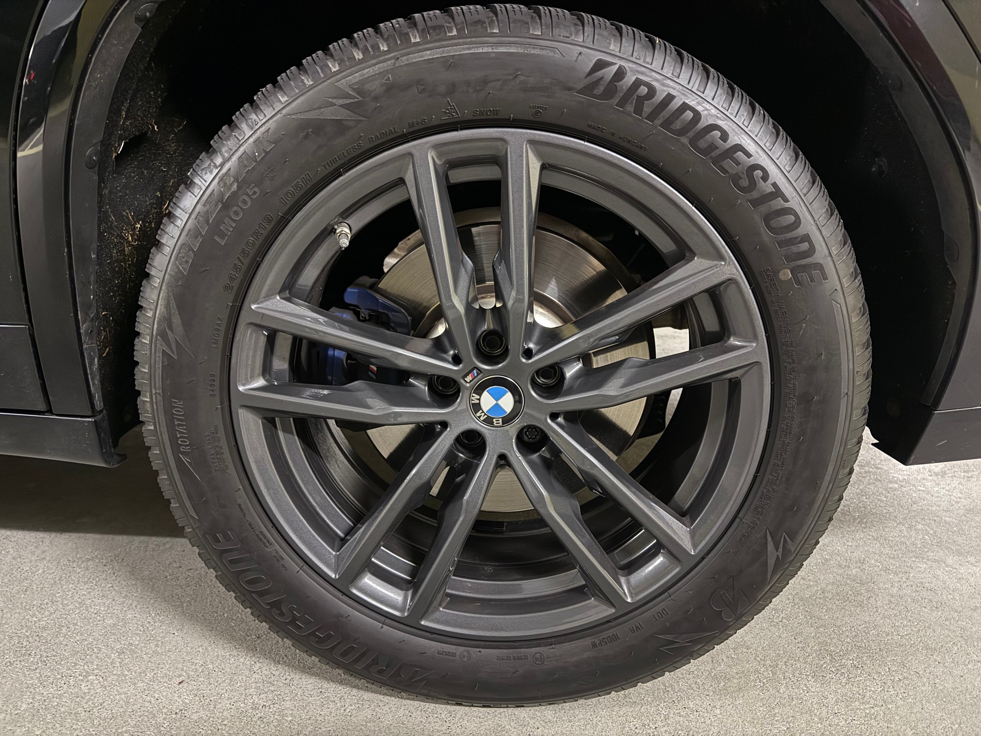 BMW X4 M40i Mild-Hybrid (Gratis Service bis 100.000km, BMW Garantie 4J/200k km CH-Fahrzeug, Leasing possible)-image-12