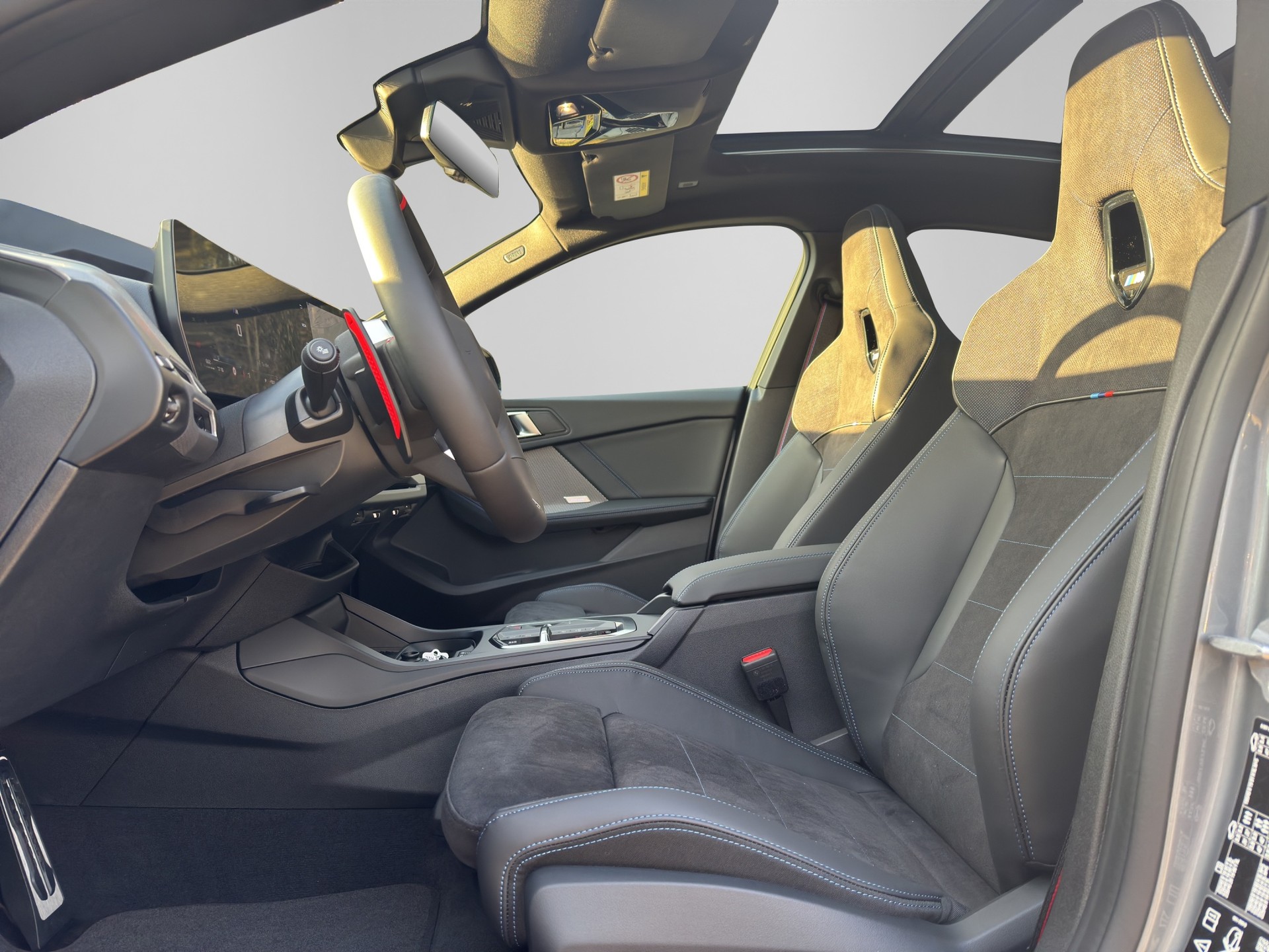 BMW M235 xDrive Gran Coupé M Sport Pro-image-9