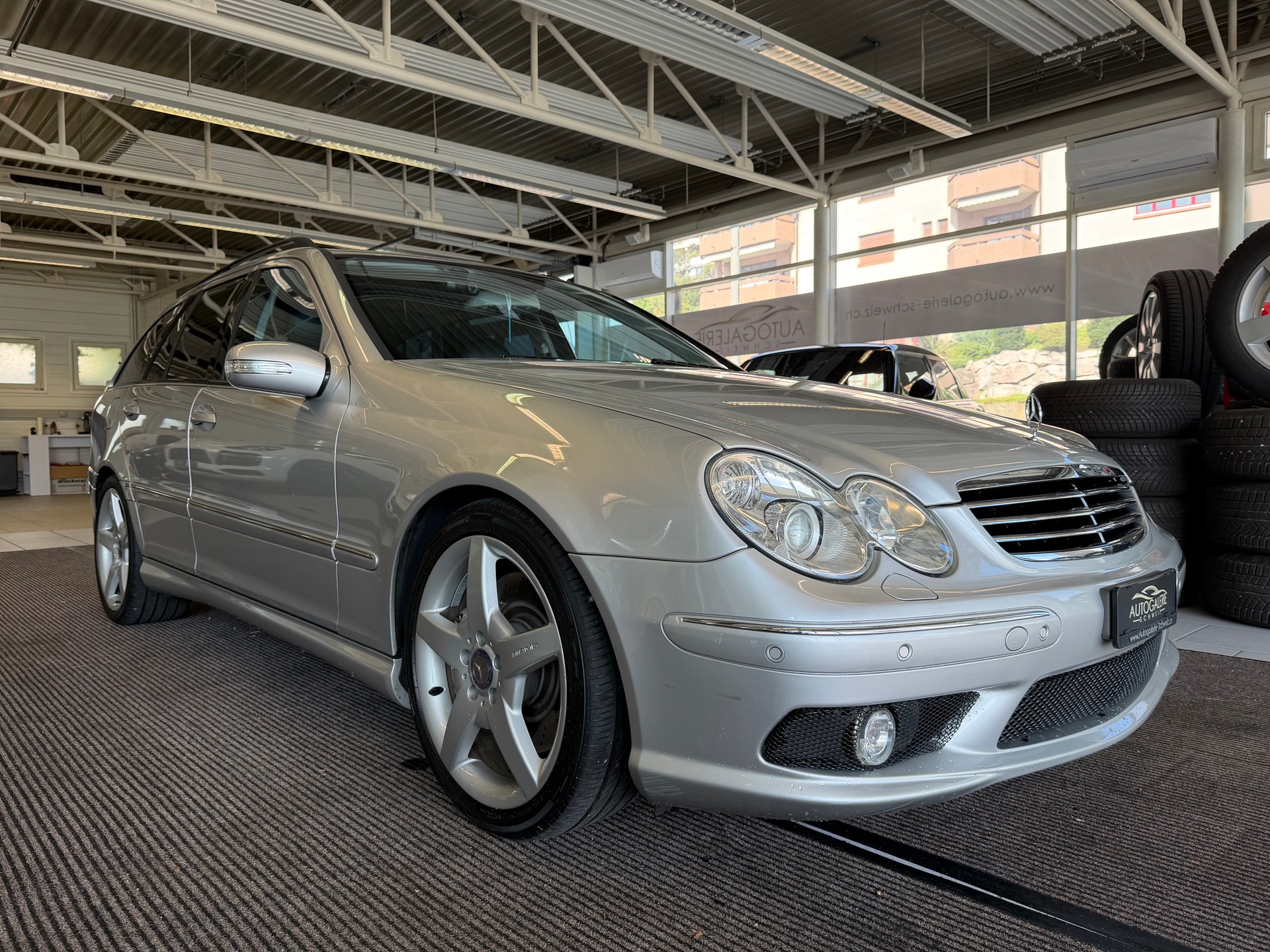 MERCEDES-BENZ C 55 AMG Automatic | CH | Nur 595 Stück gebaut | MFK 08/25 | CarPlay Alpine | Rück-Kamera | DashCam | ORIGINALZUSTAND |-image-28