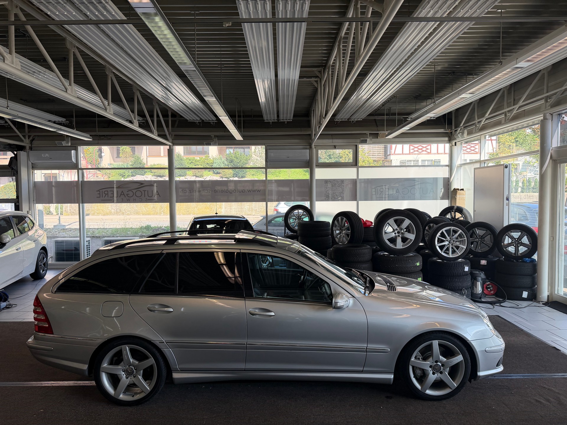MERCEDES-BENZ C 55 AMG Automatic | CH | Nur 595 Stück gebaut | MFK 08/25 | CarPlay Alpine | Rück-Kamera | DashCam | ORIGINALZUSTAND |-image-26