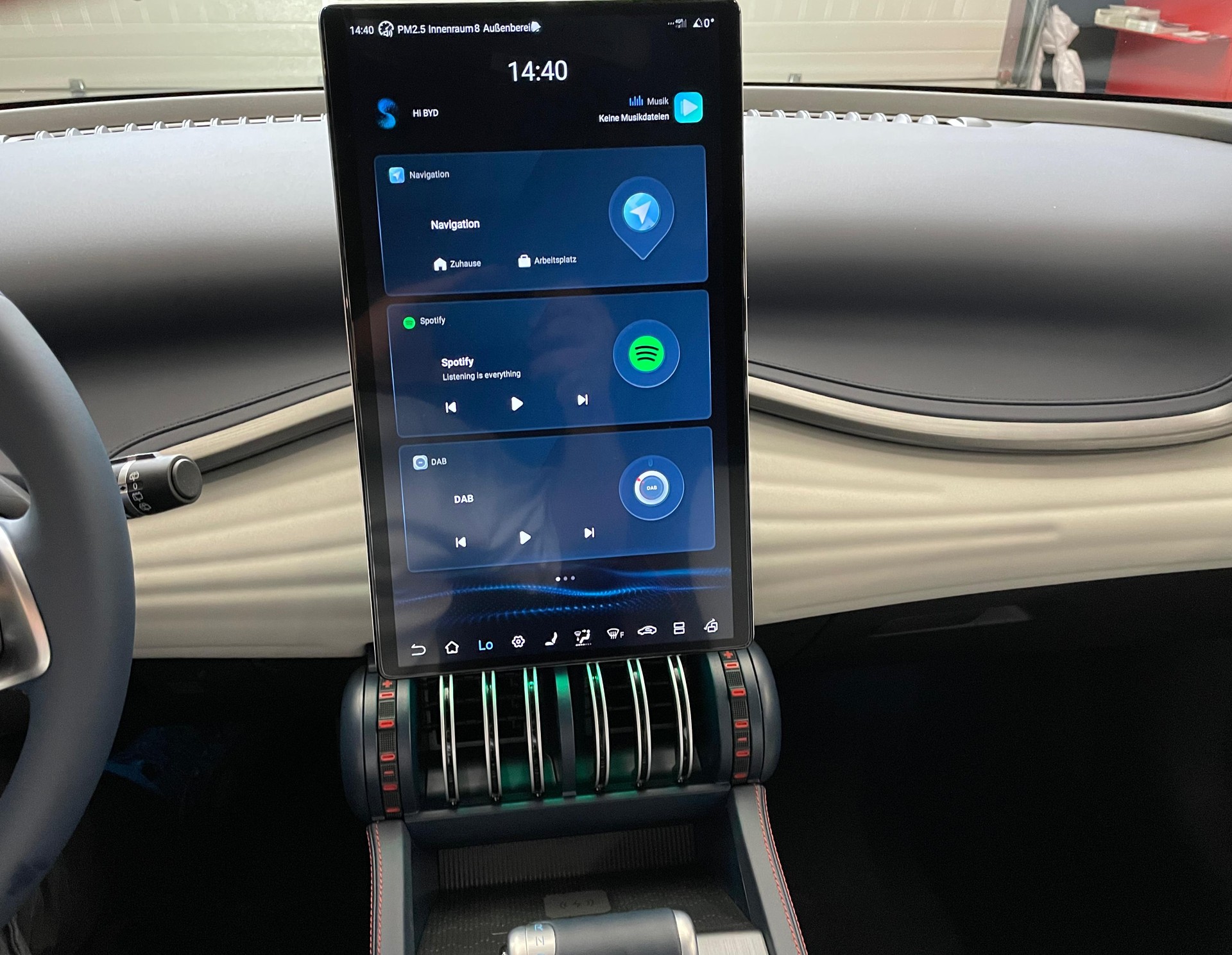 BYD ATTO 3 Design-LHD-image-12