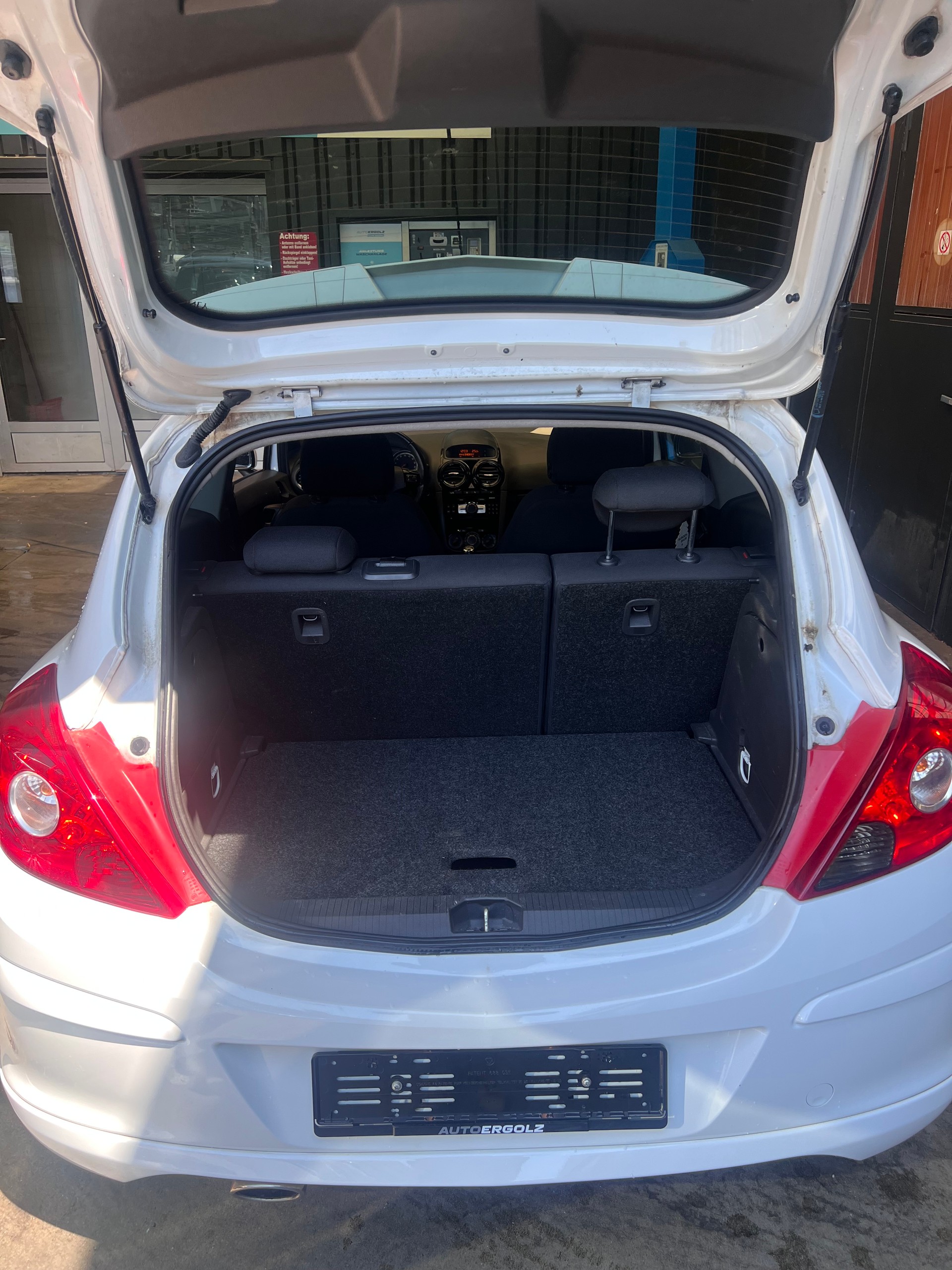 OPEL Corsa 1.4 TP Sport OPC Line-image-9
