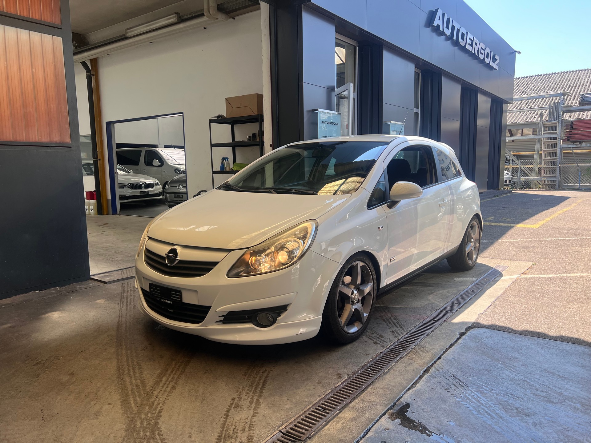 OPEL Corsa 1.4 TP Sport OPC Line-image-0