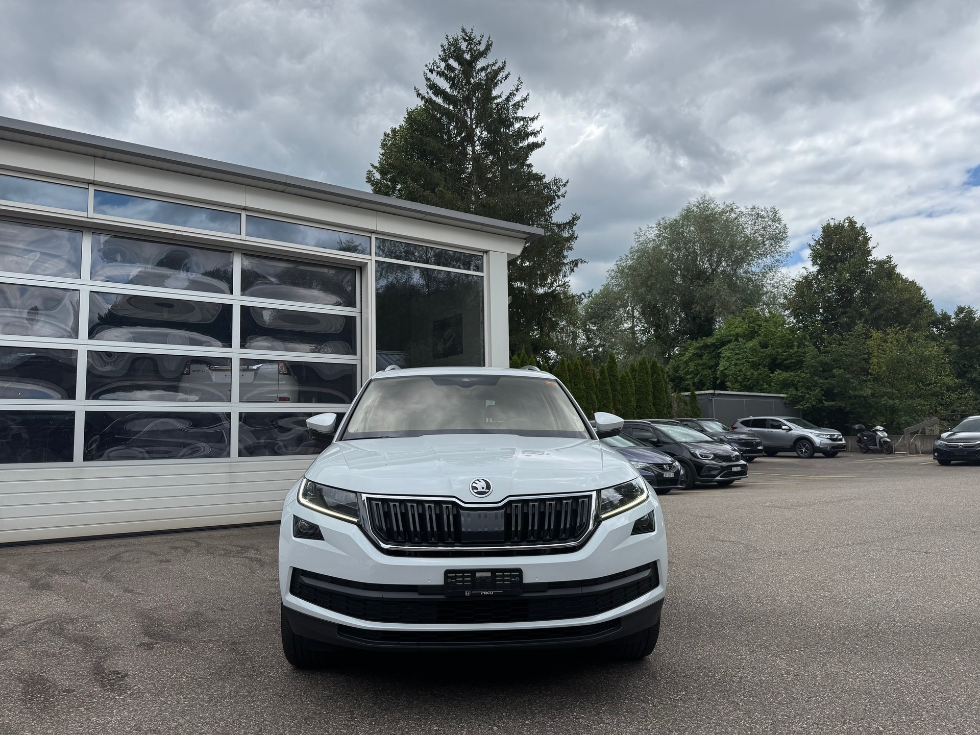 SKODA Kodiaq 2.0 TSI Ambition DSG 4x4-image-1