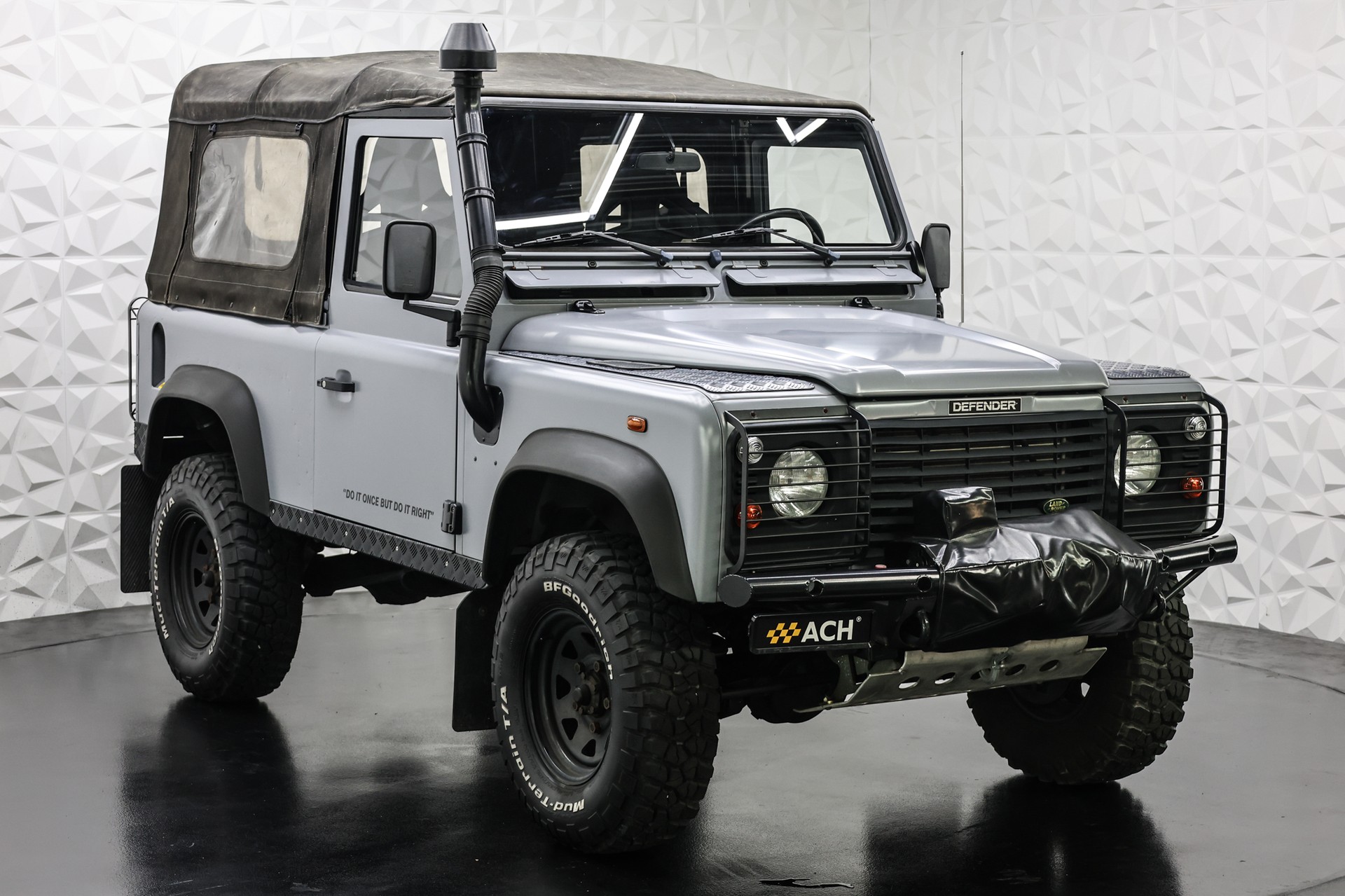 LAND ROVER Defender 90 TD5-image-0