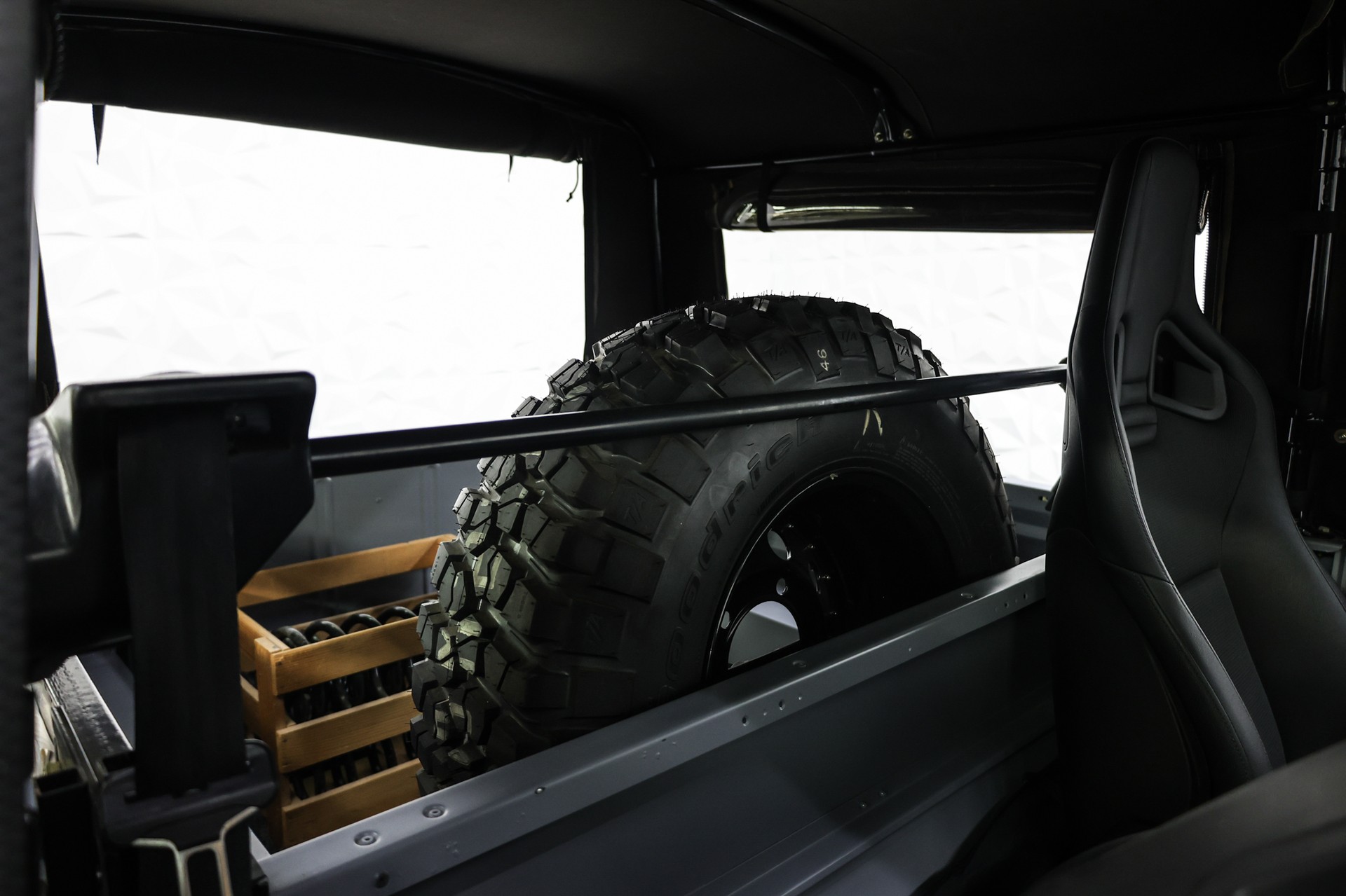 LAND ROVER Defender 90 TD5-image-27