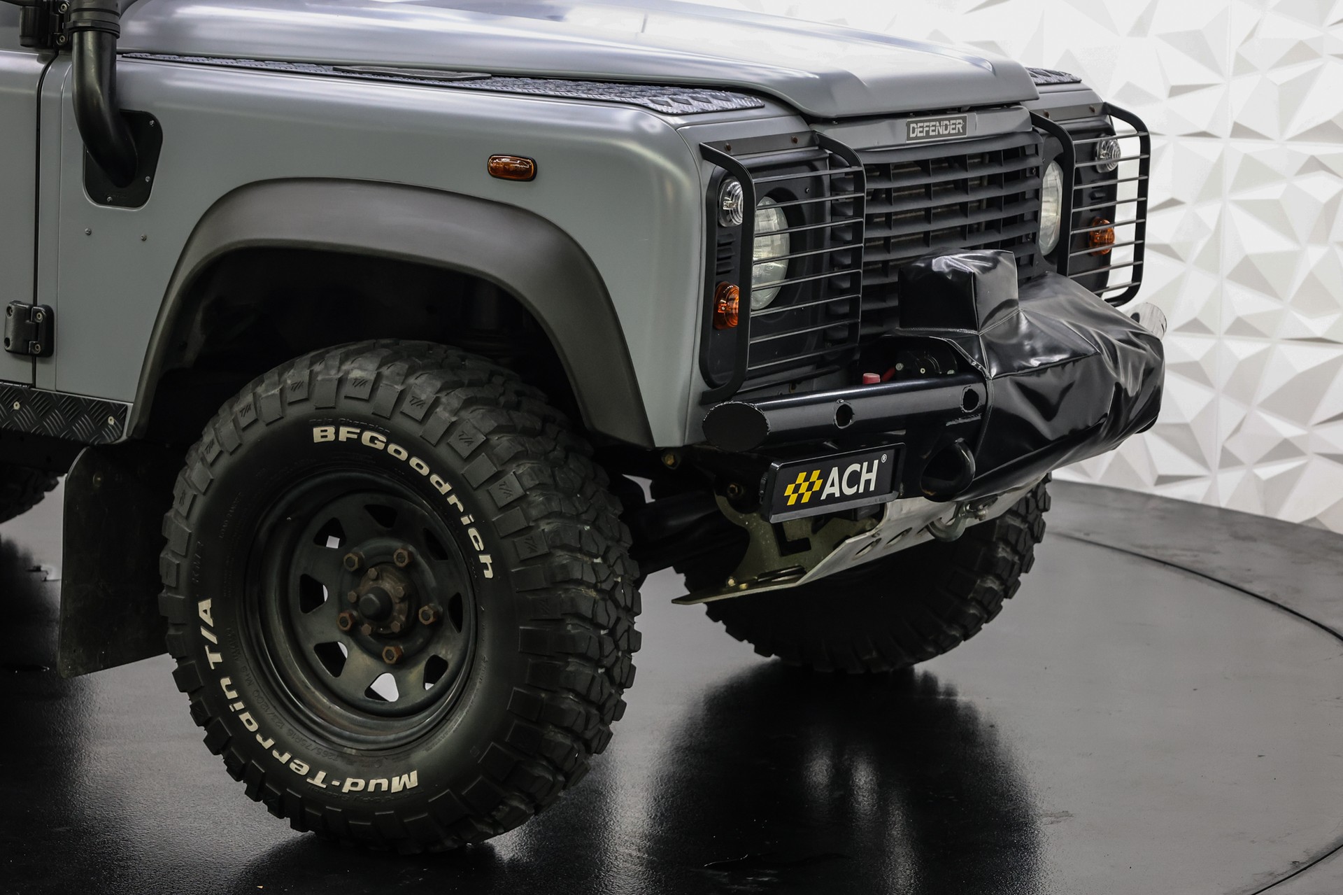 LAND ROVER Defender 90 TD5-image-12