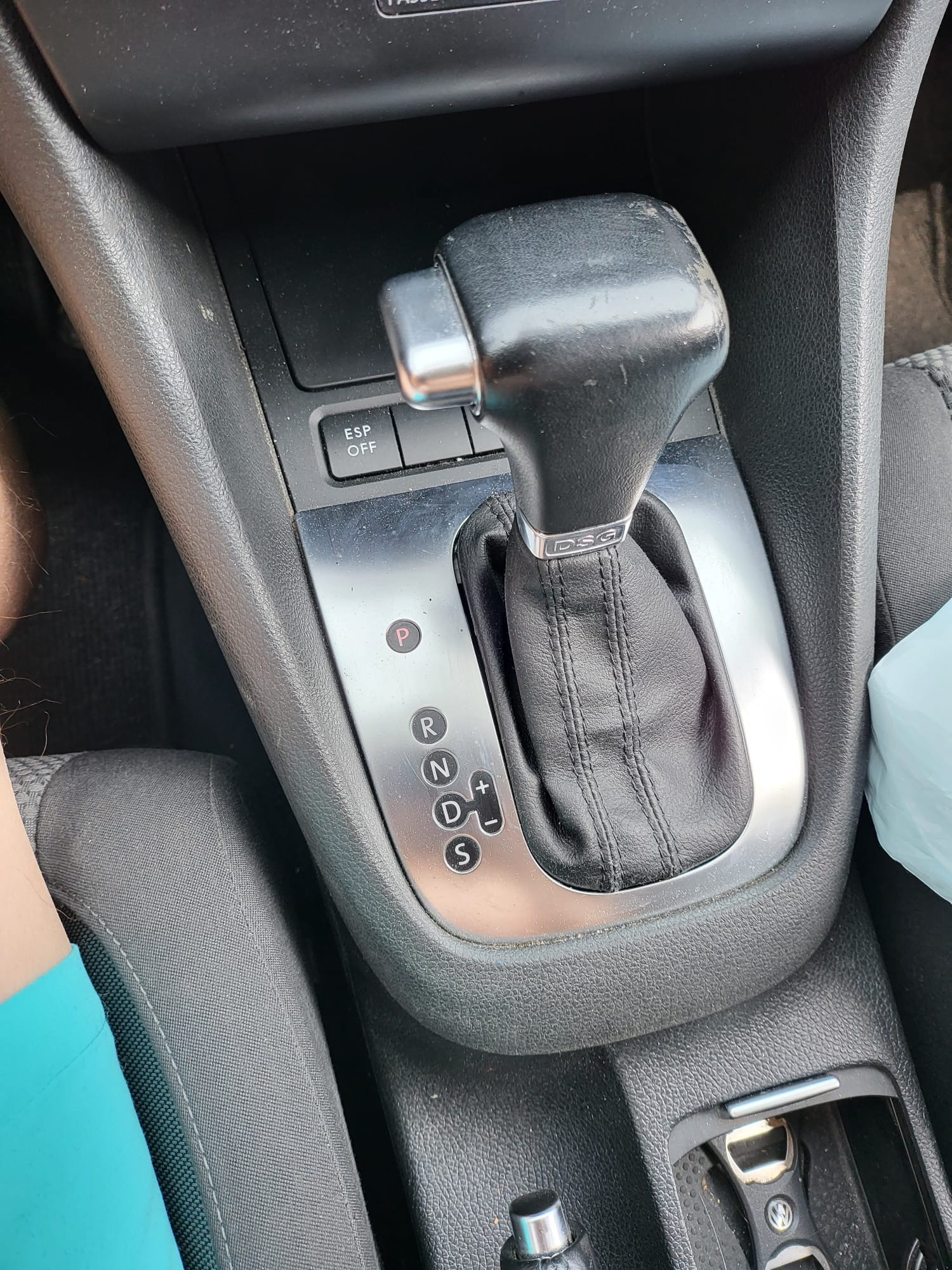 VW GOLF-image-6