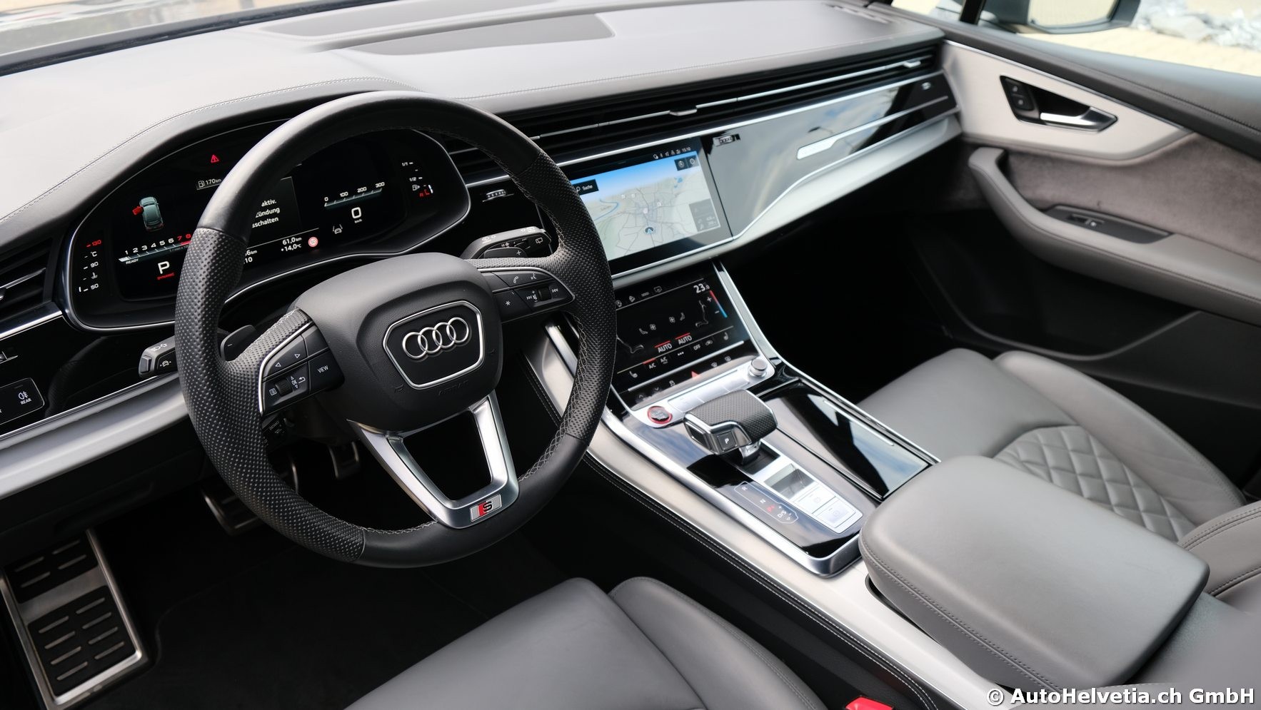 AUDI SQ7 TFSI quattro tiptronic-image-8