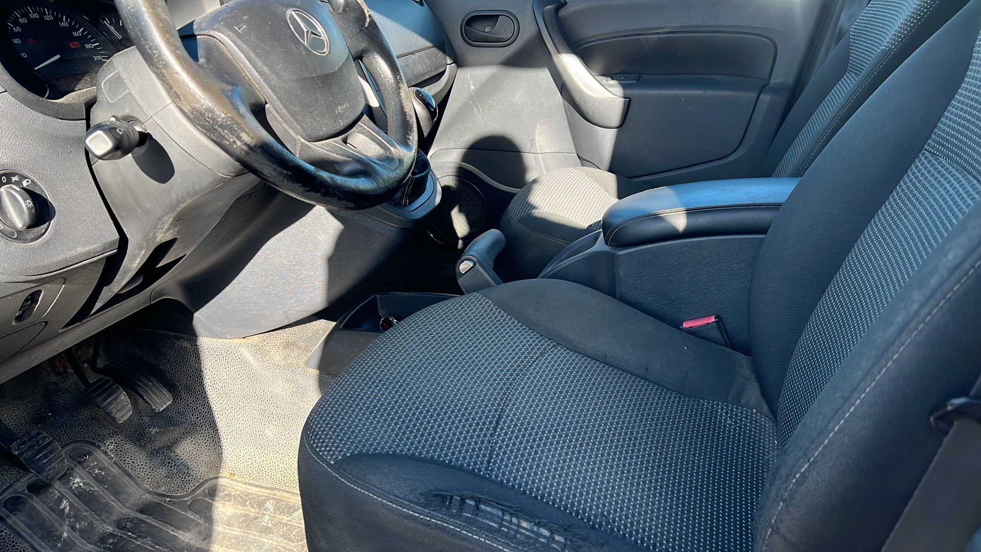 MERCEDES-BENZ Citan 109 CDI EL Euro 5-image-4