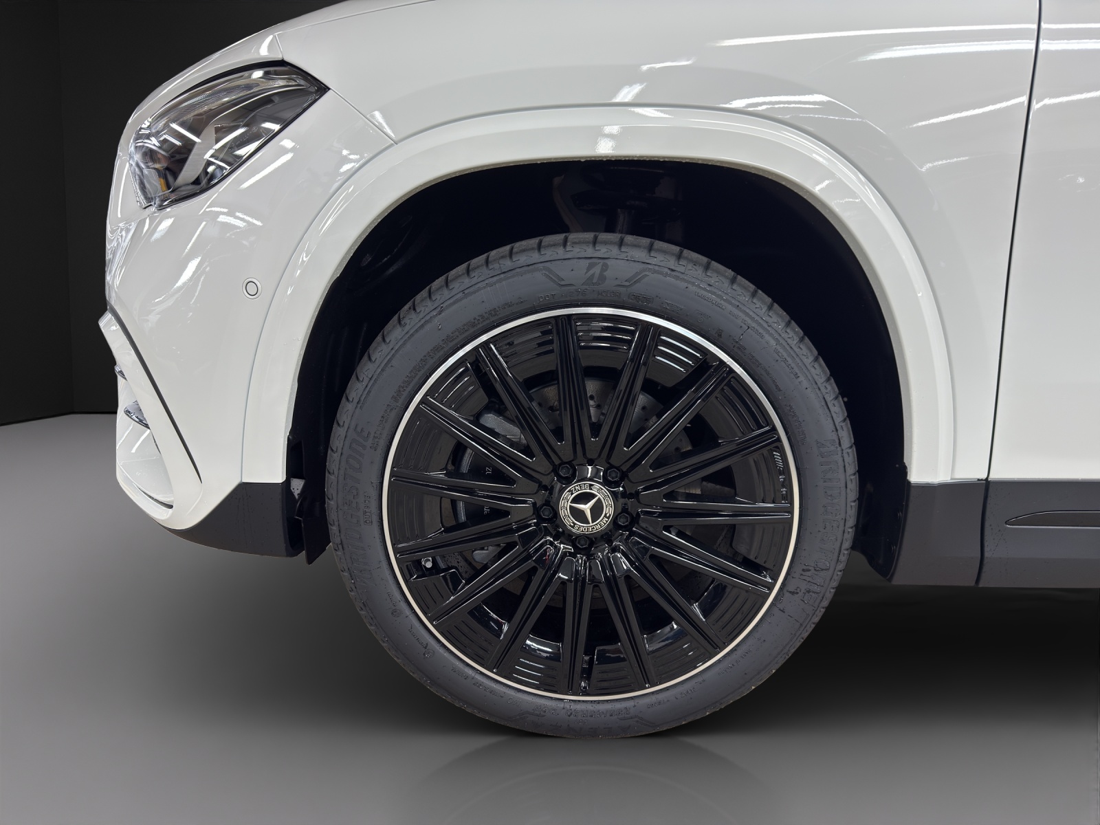 MERCEDES-BENZ GLA 250 e EQ Star 8G-DCT-image-7