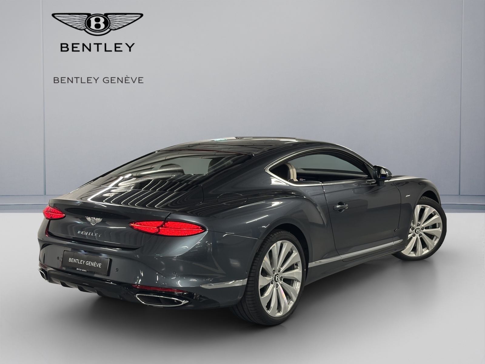 BENTLEY Continental GT Azure V8 Hybrid-image-5