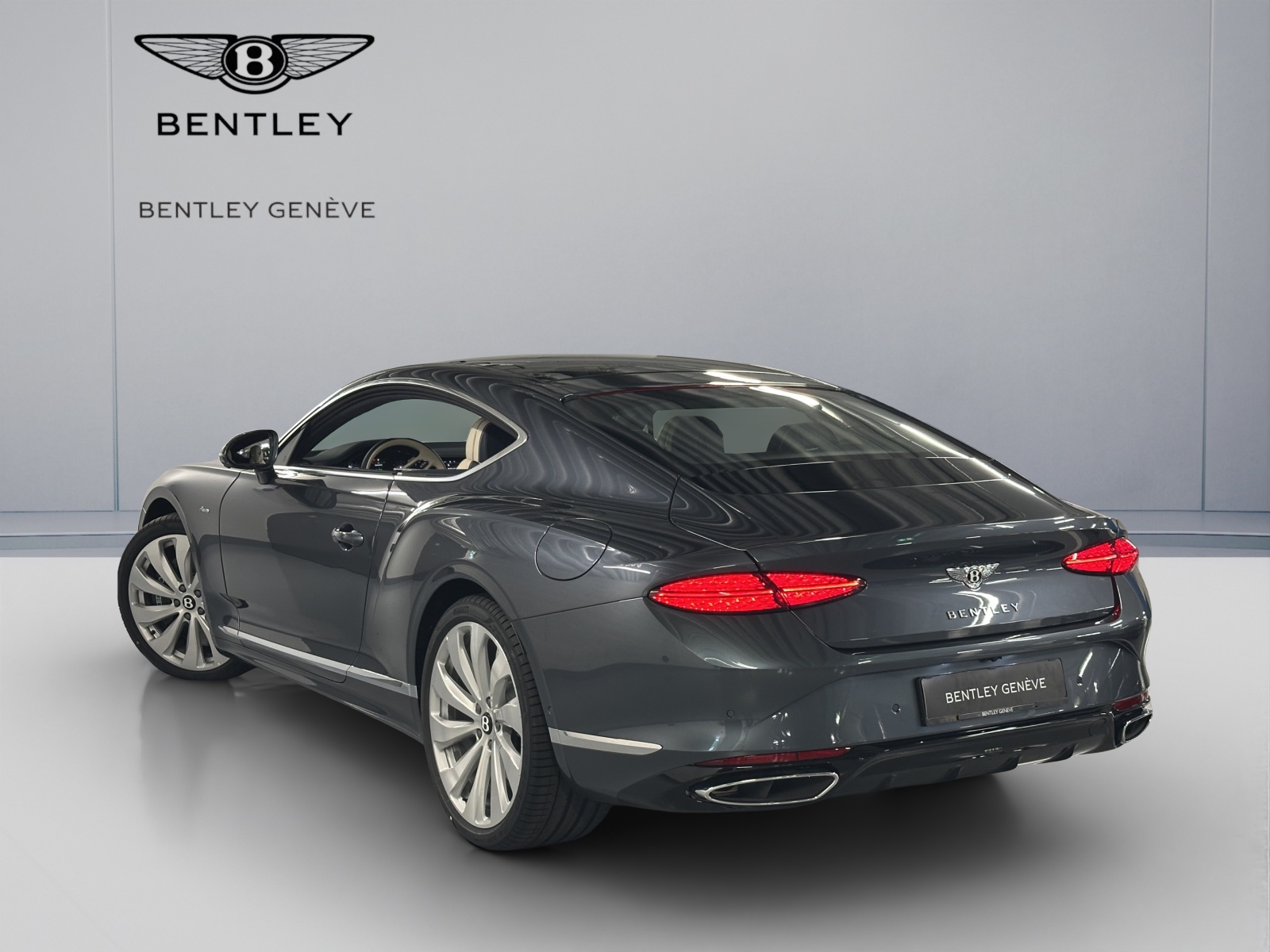 BENTLEY Continental GT Azure V8 Hybrid-showroom-element-3