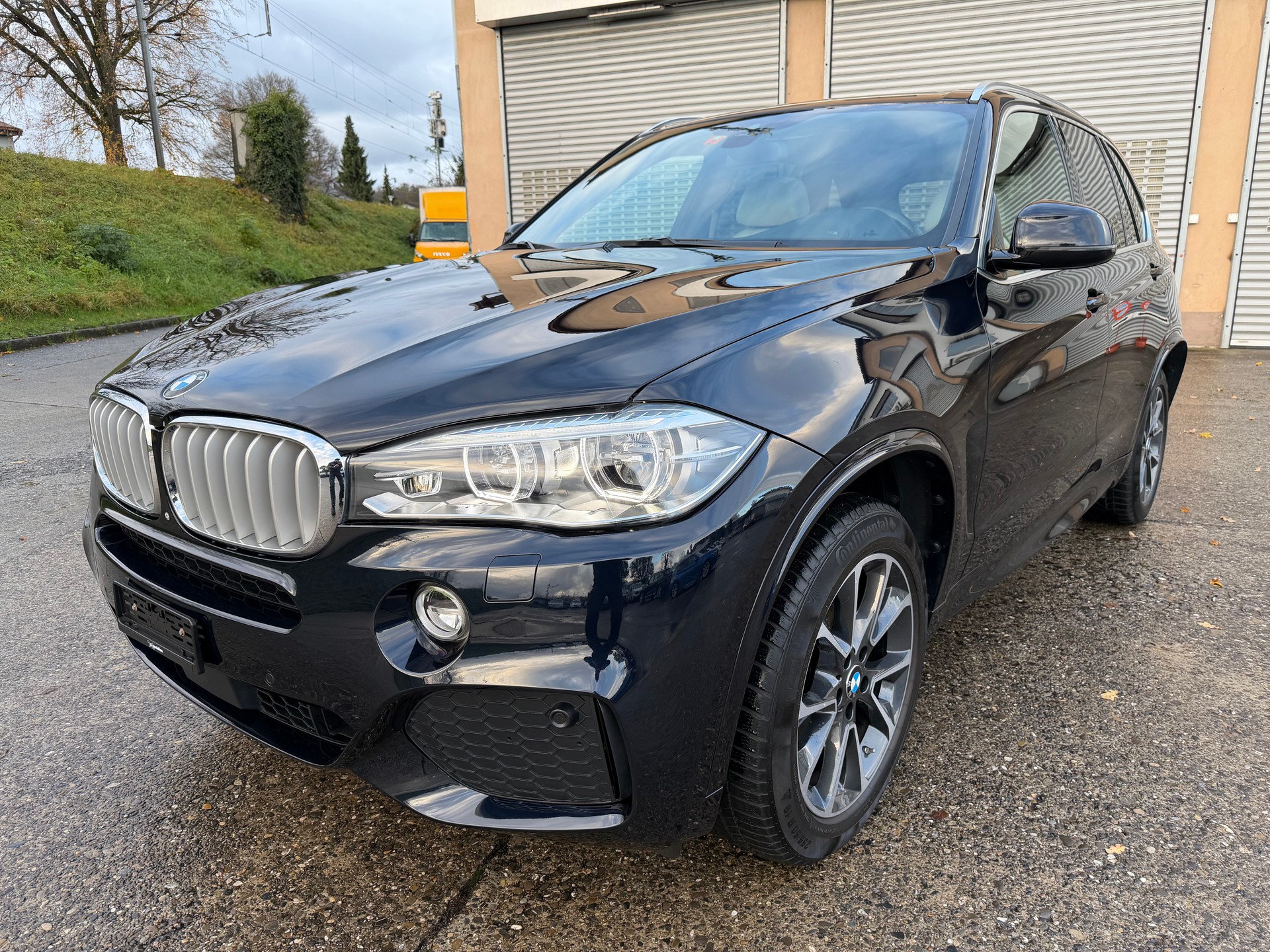 BMW X5 xDrive 40d Steptronic-image-0