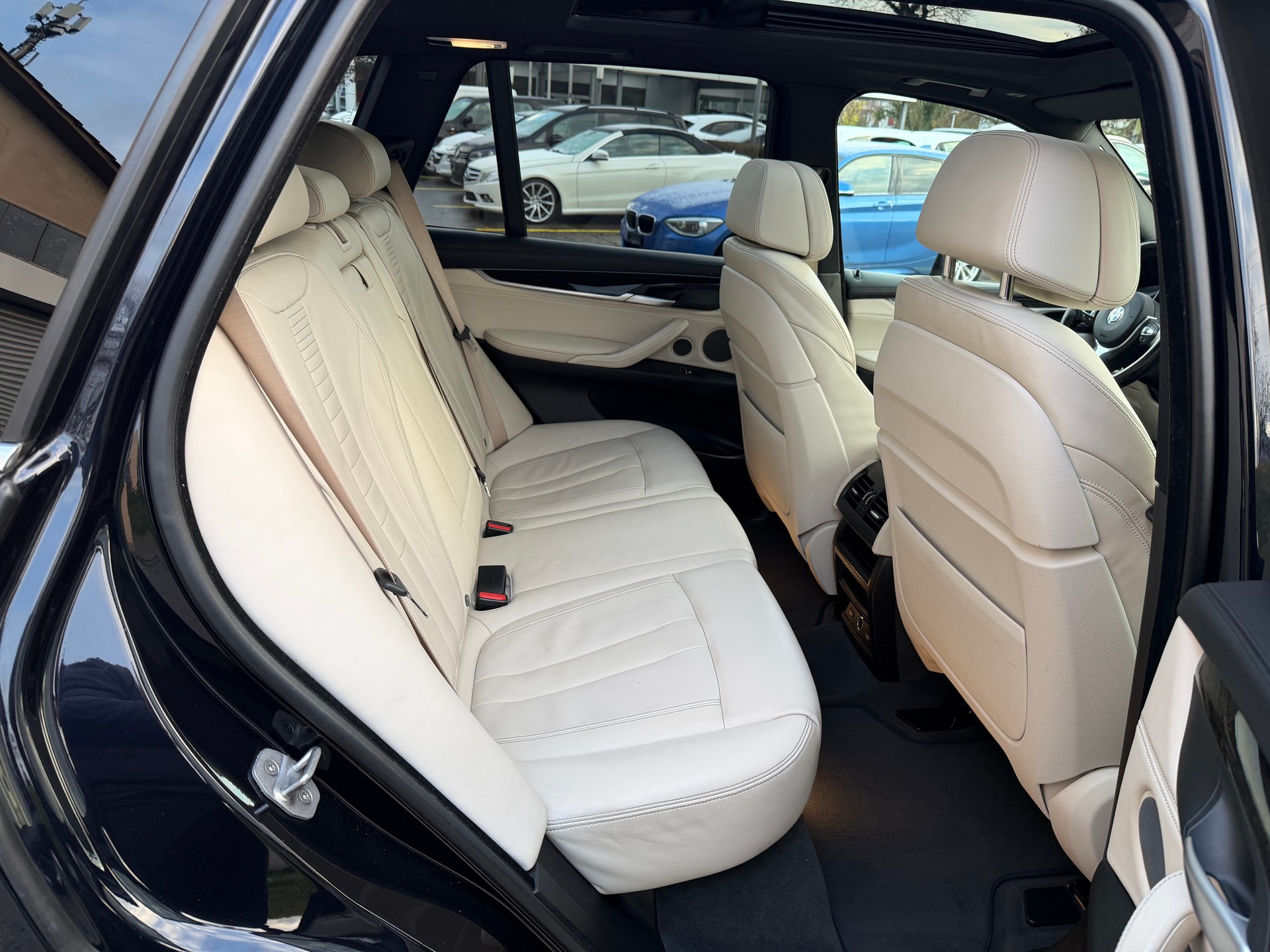 BMW X5 xDrive 40d Steptronic-image-15