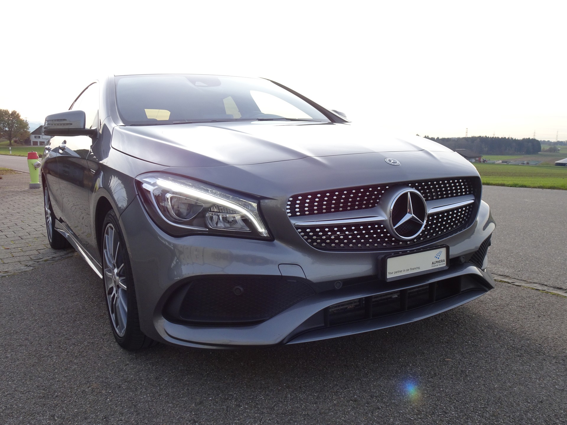 MERCEDES-BENZ CLA Shooting Brake 200 Urban 7G-DCT-image-5