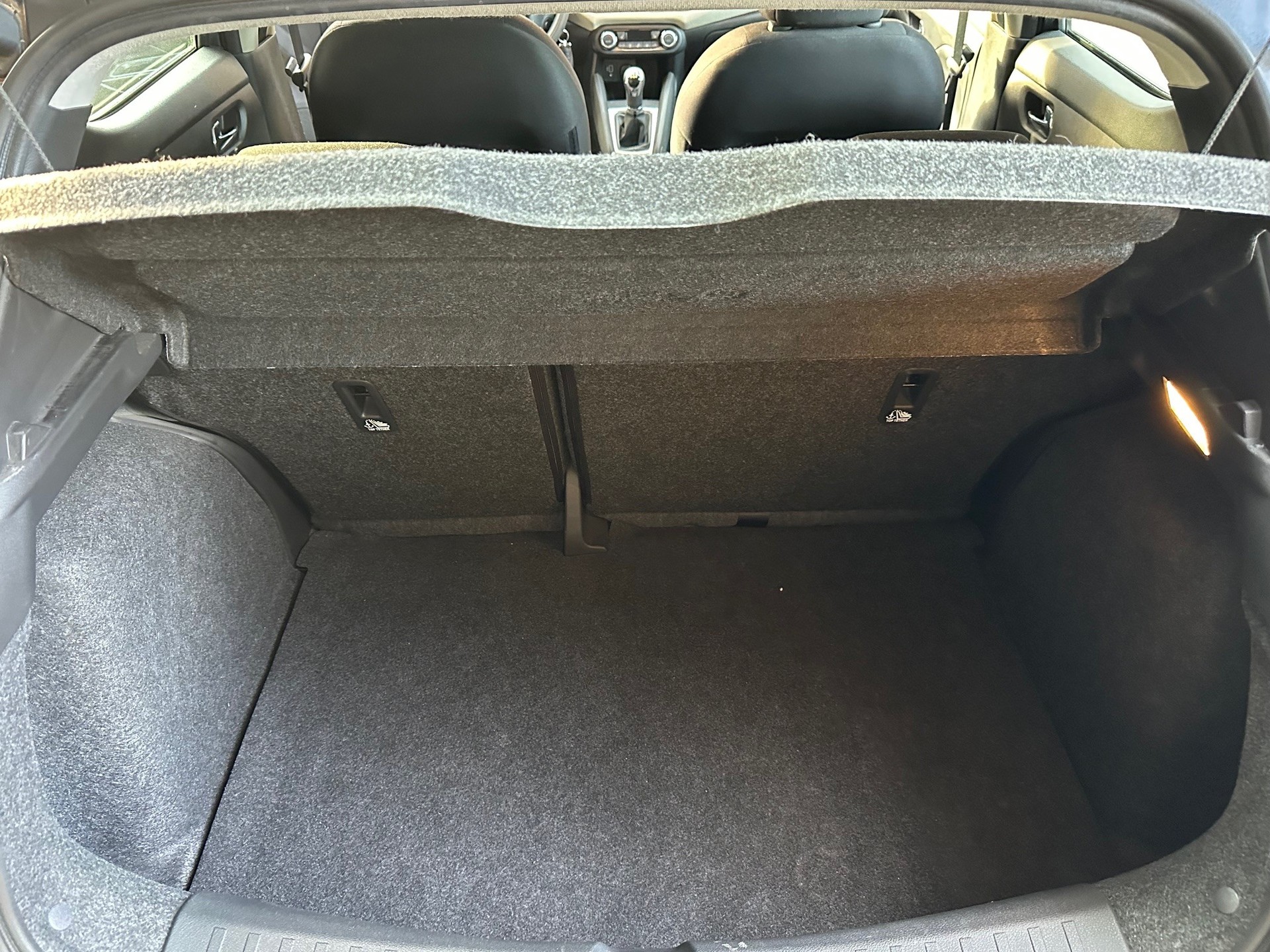 NISSAN Micra IG-T acenta-image-11