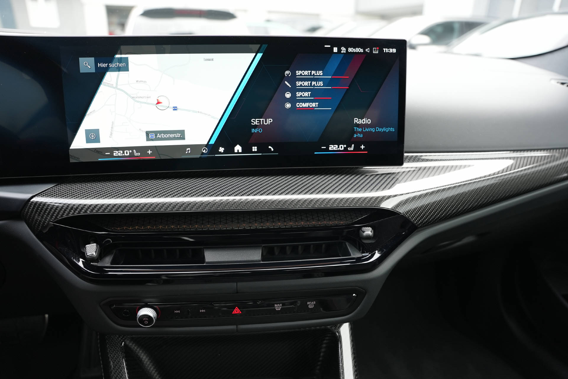 BMW M4 CS Coupé-image-13