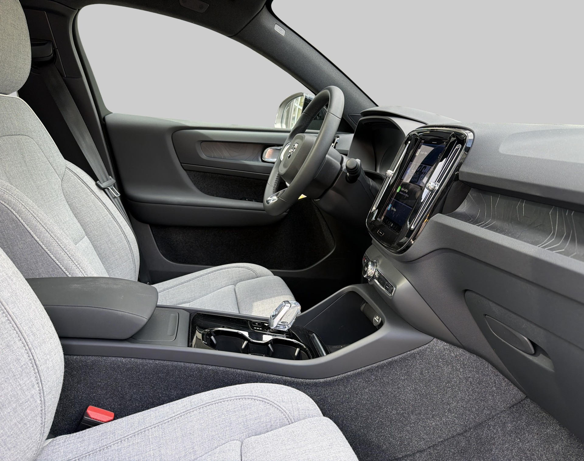 VOLVO C40 E80 Ultimate AWD-image-4